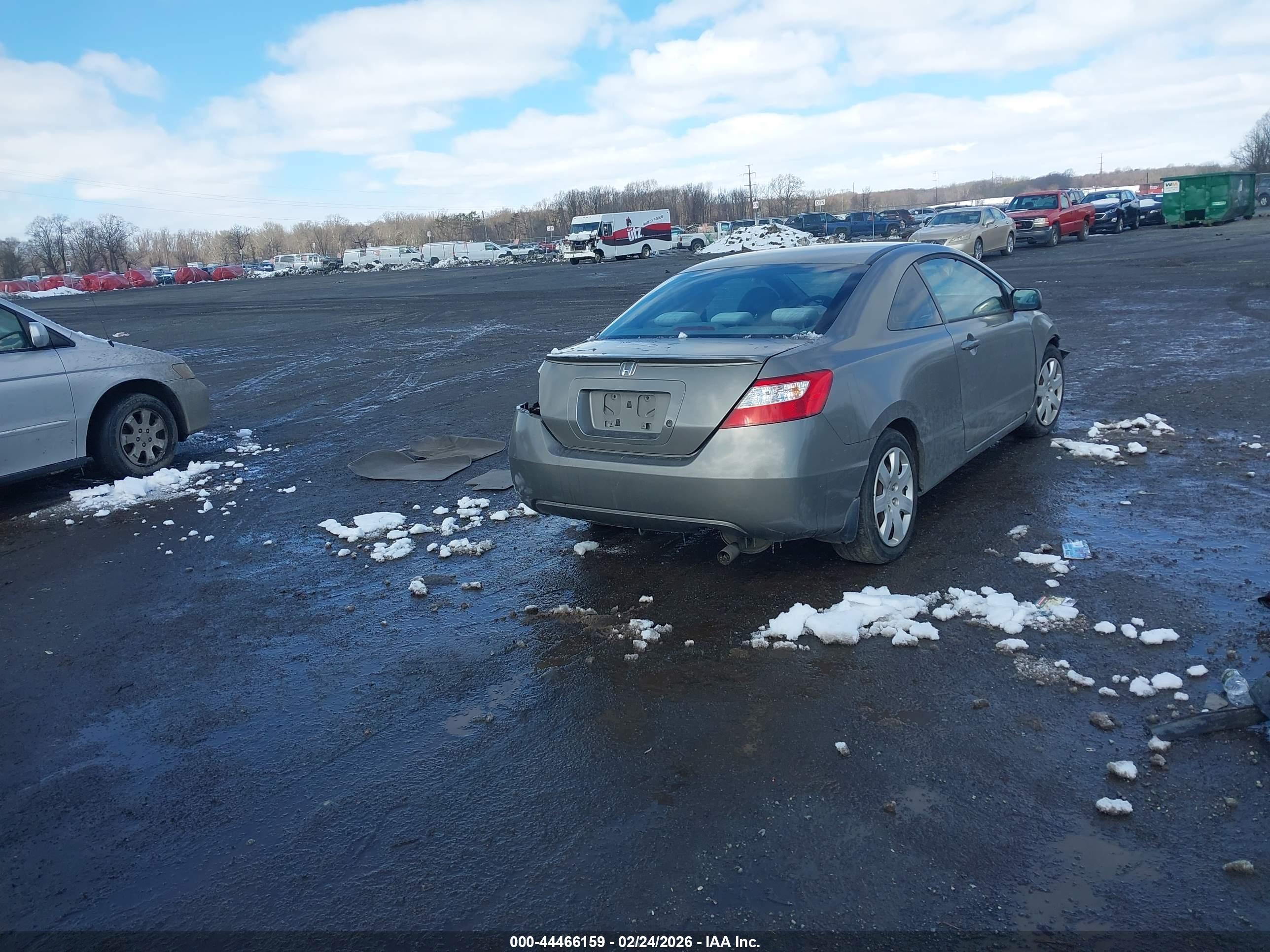 HONDA CIVIC image 4