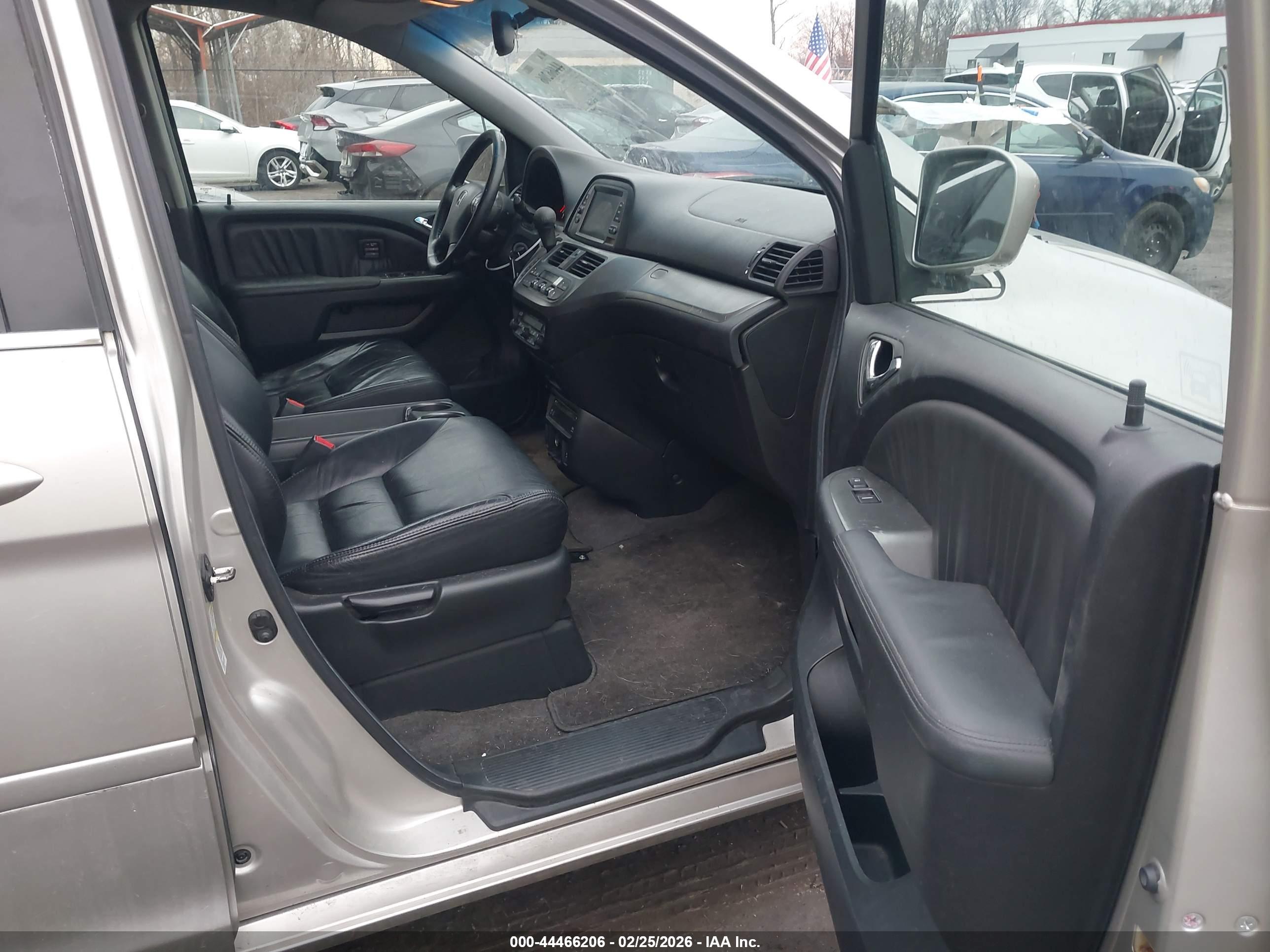 HONDA ODYSSEY image 5