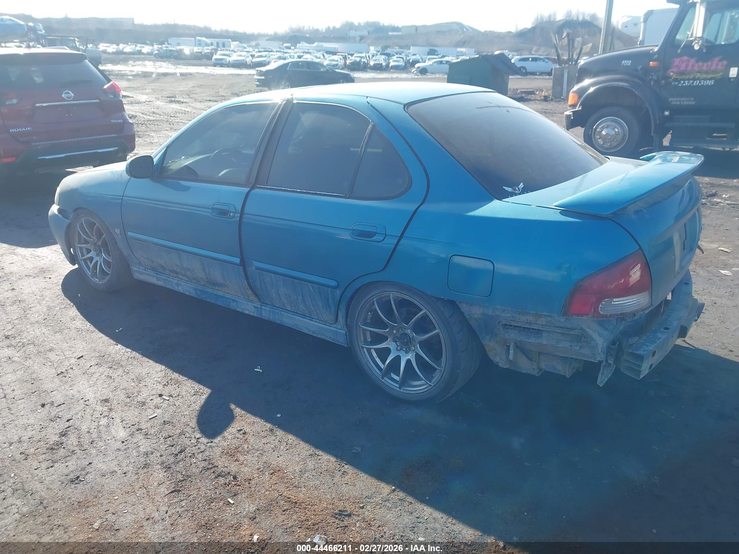 NISSAN SENTRA image 3