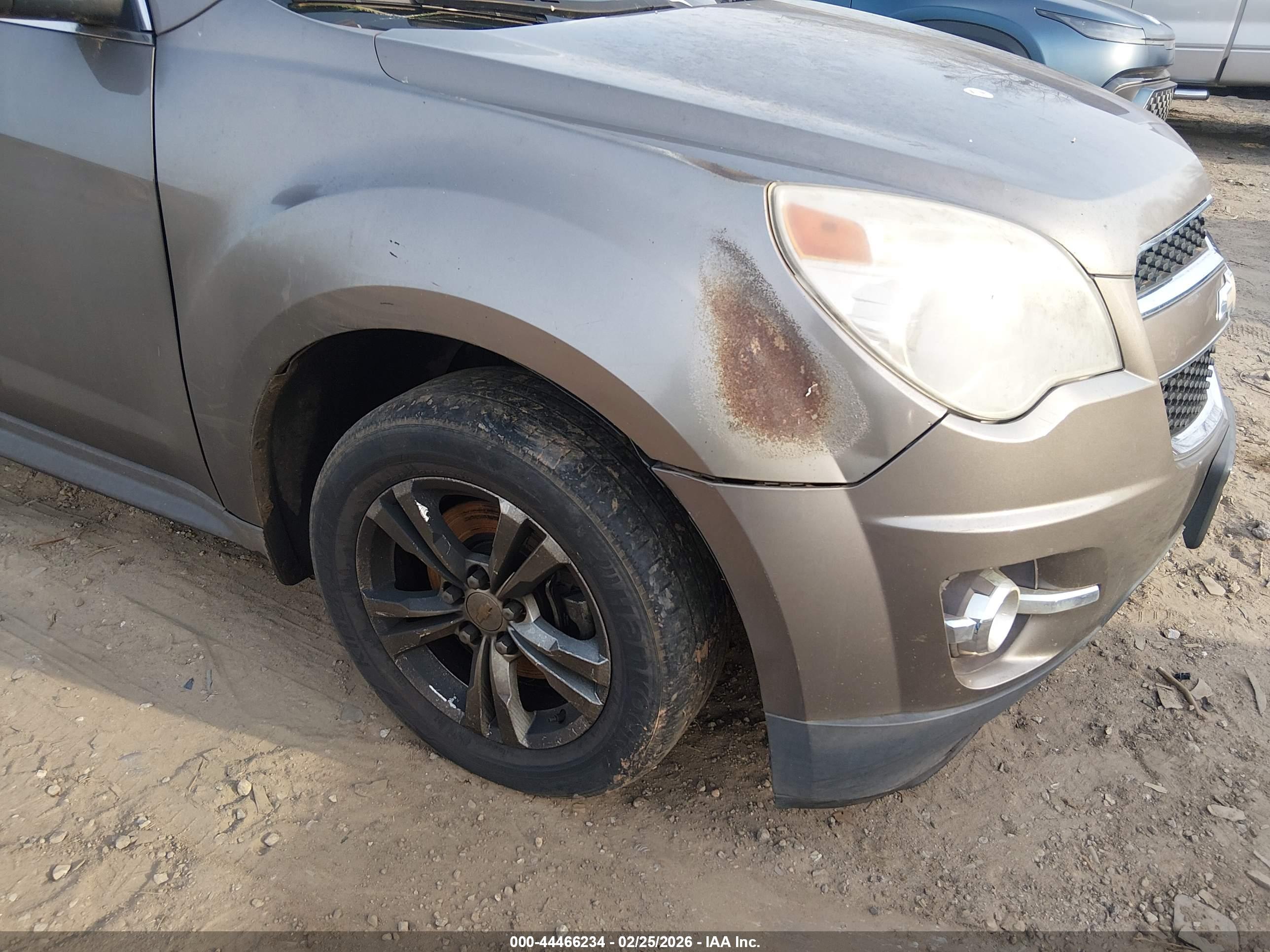 CHEVROLET EQUINOX image 6