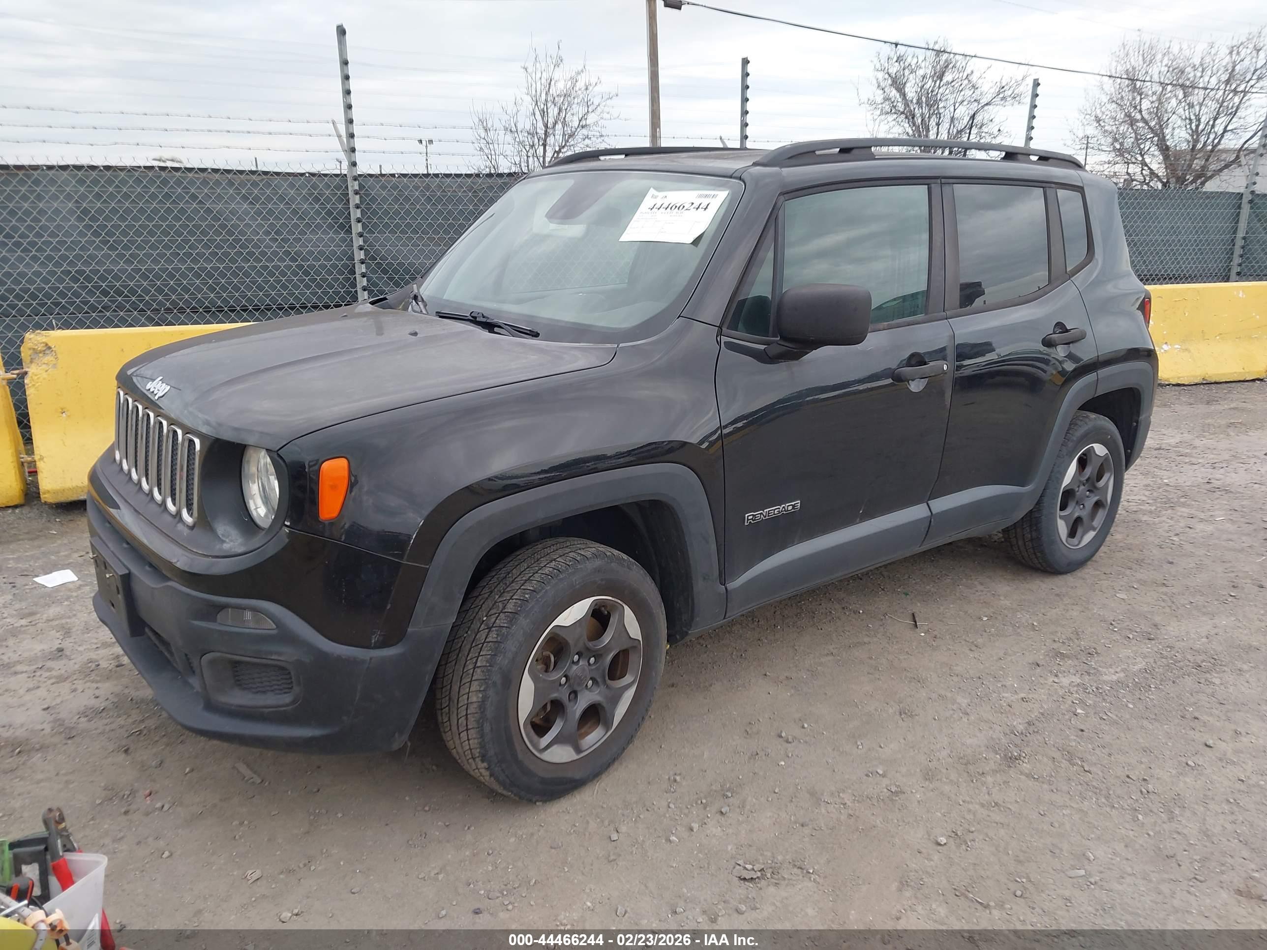 JEEP RENEGADE image 2