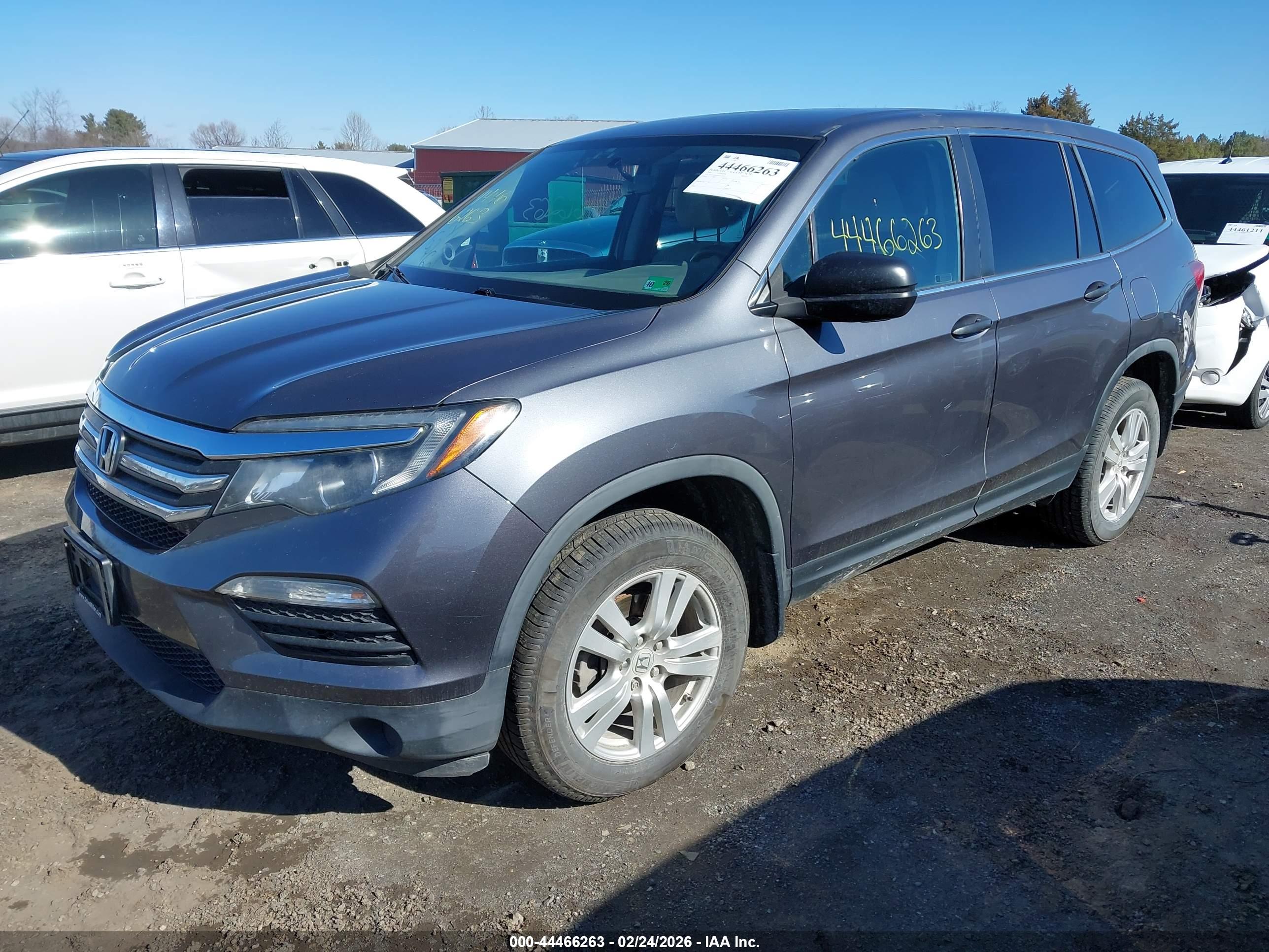 HONDA PILOT image 2