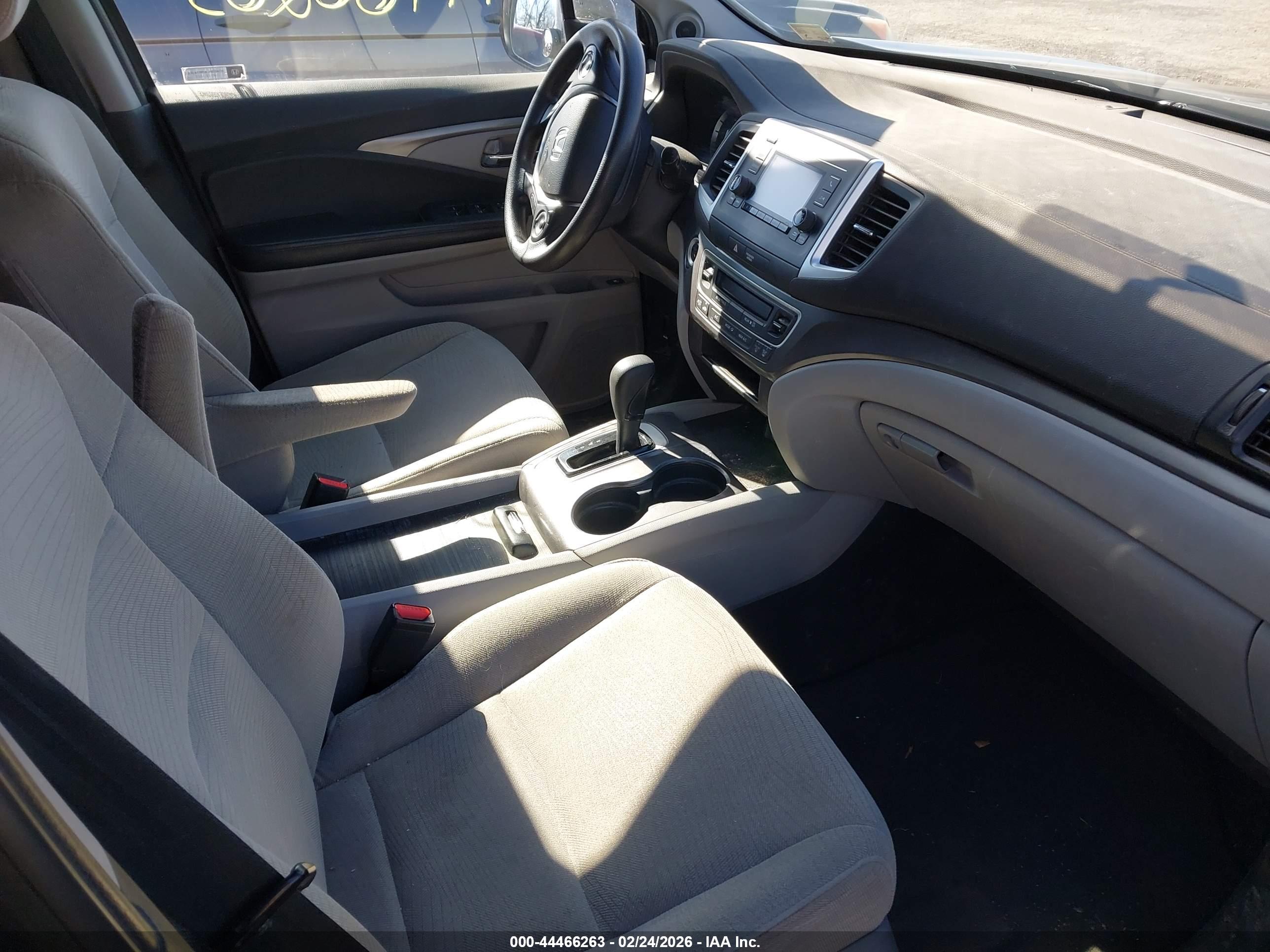 HONDA PILOT image 5