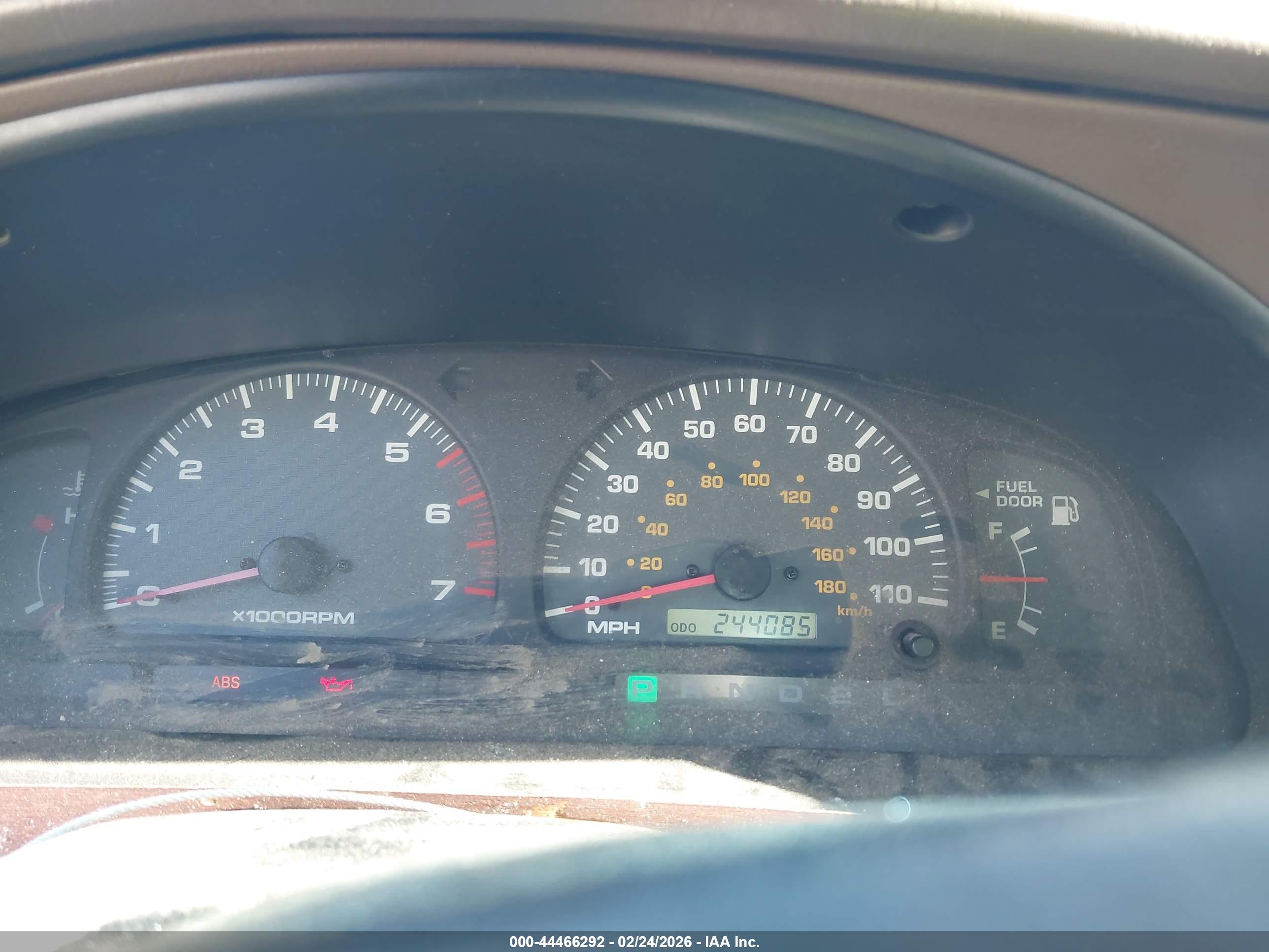 TOYOTA 4RUNNER image 7