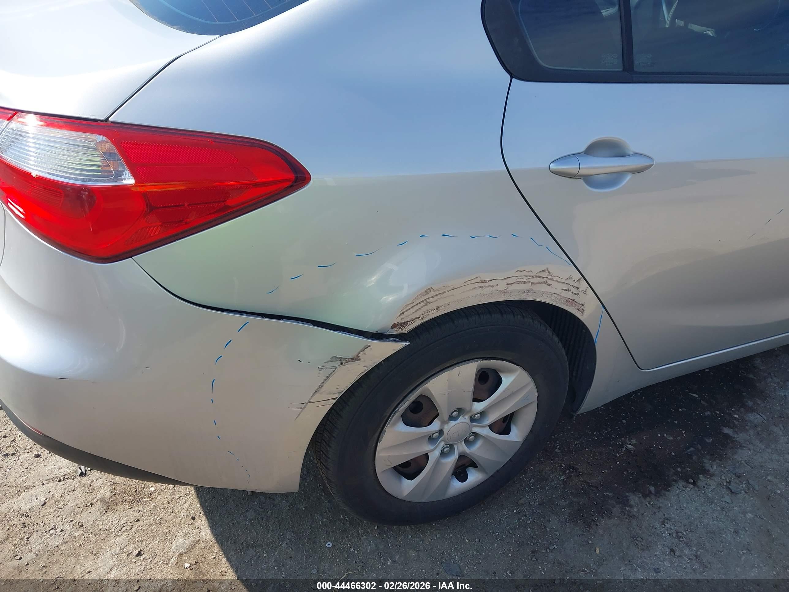 KIA FORTE image 6