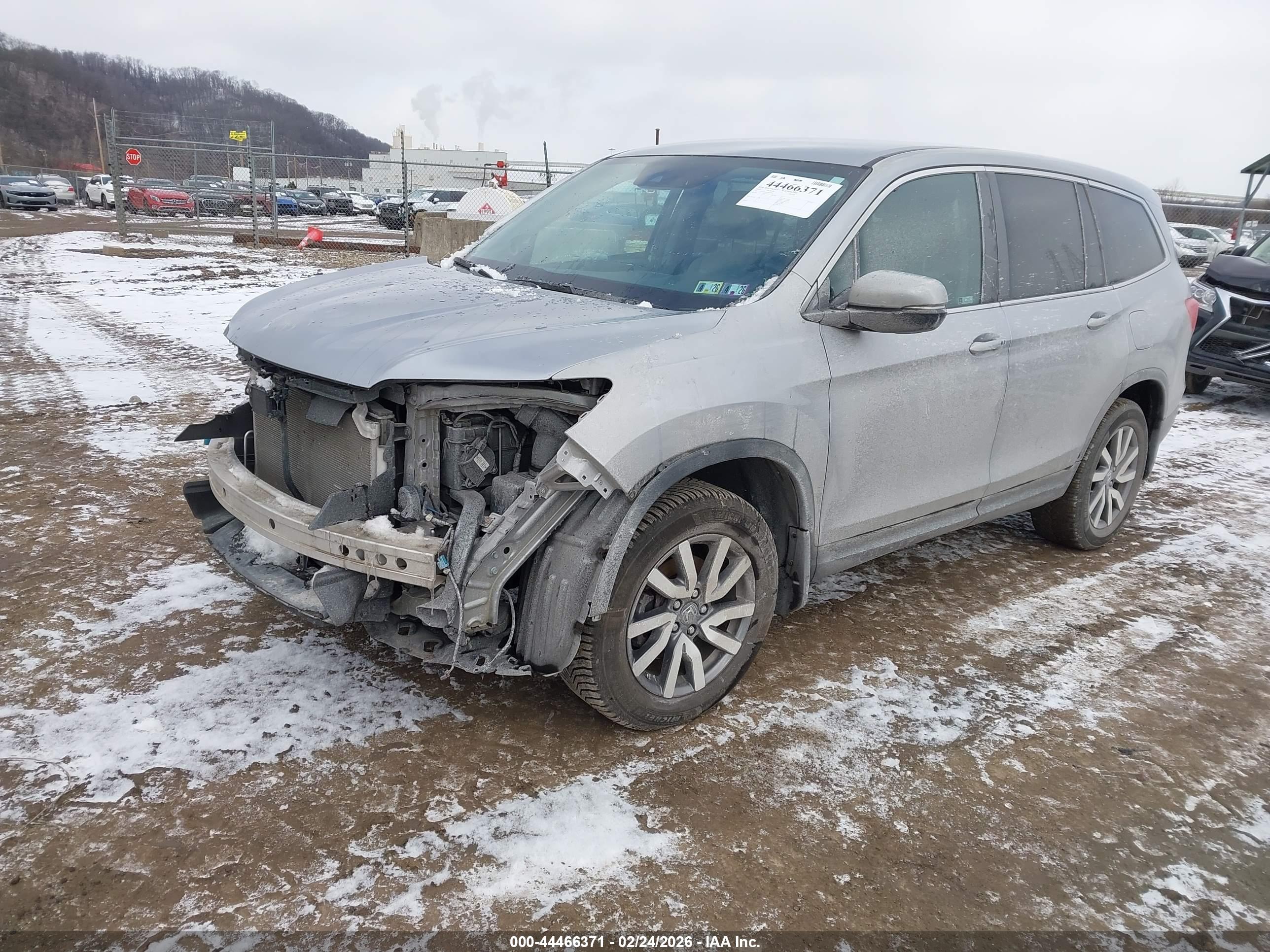 HONDA PILOT image 2