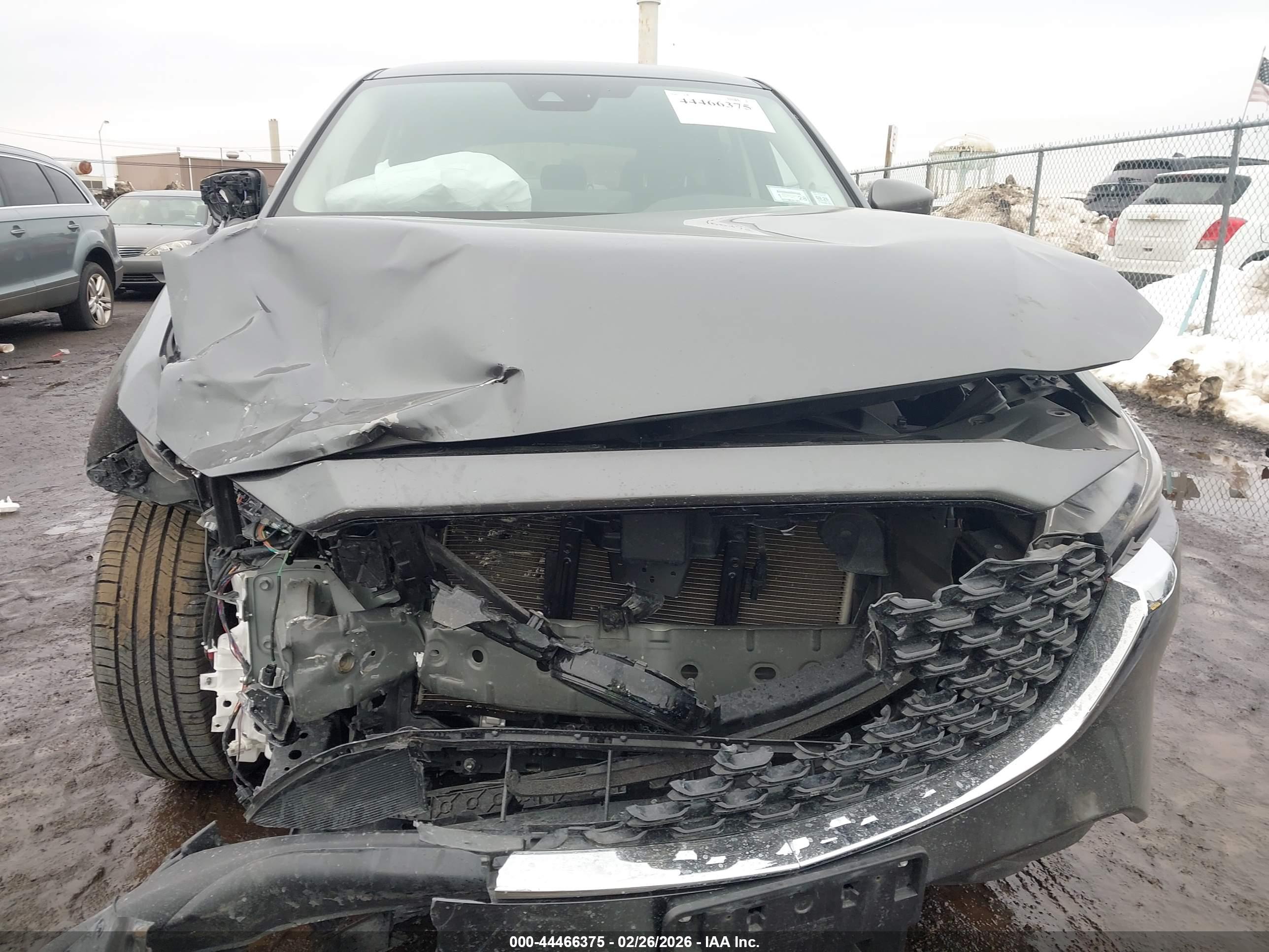 MAZDA CX-5 image 6
