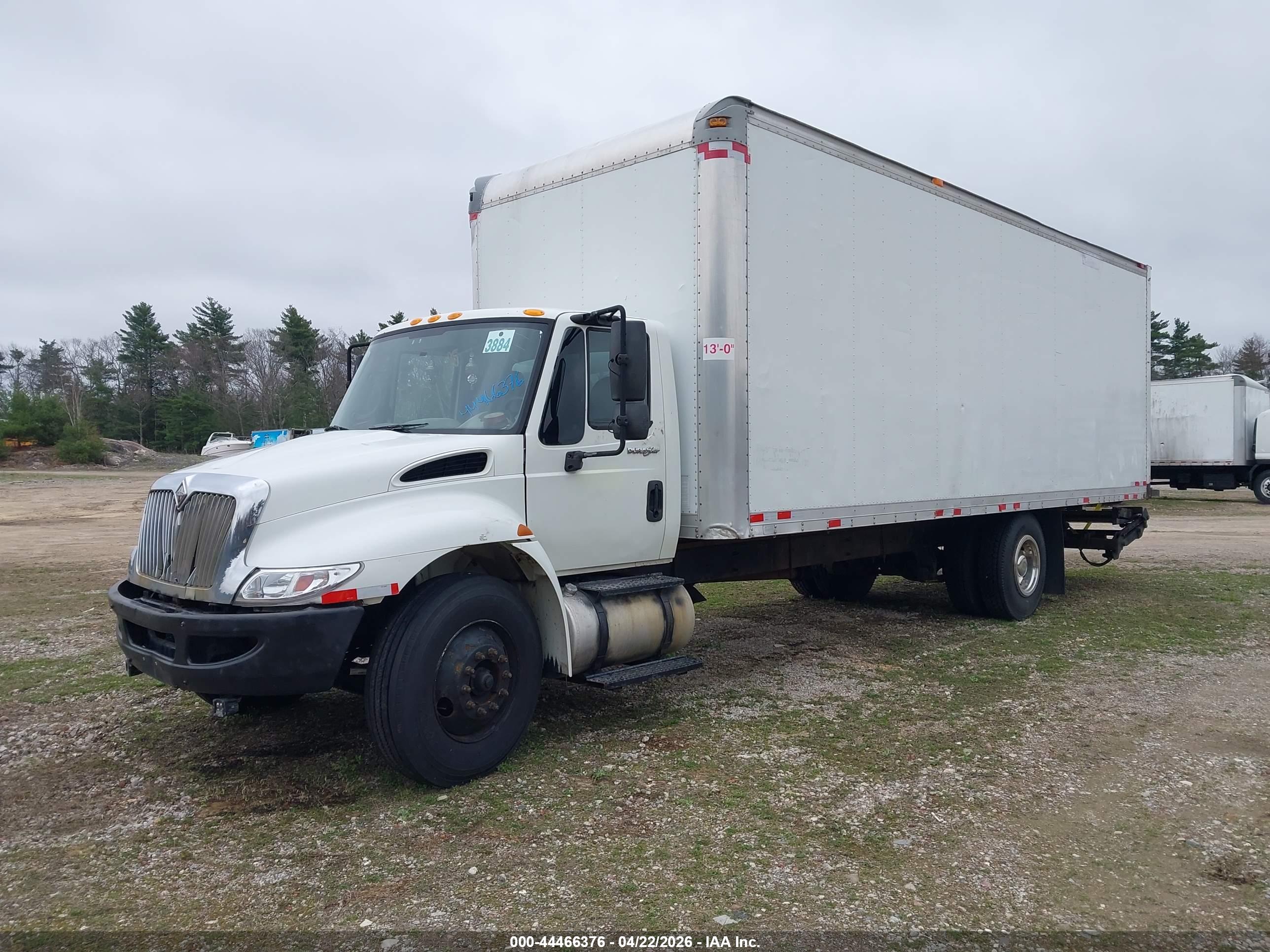 INTERNATIONAL 4000 image 2