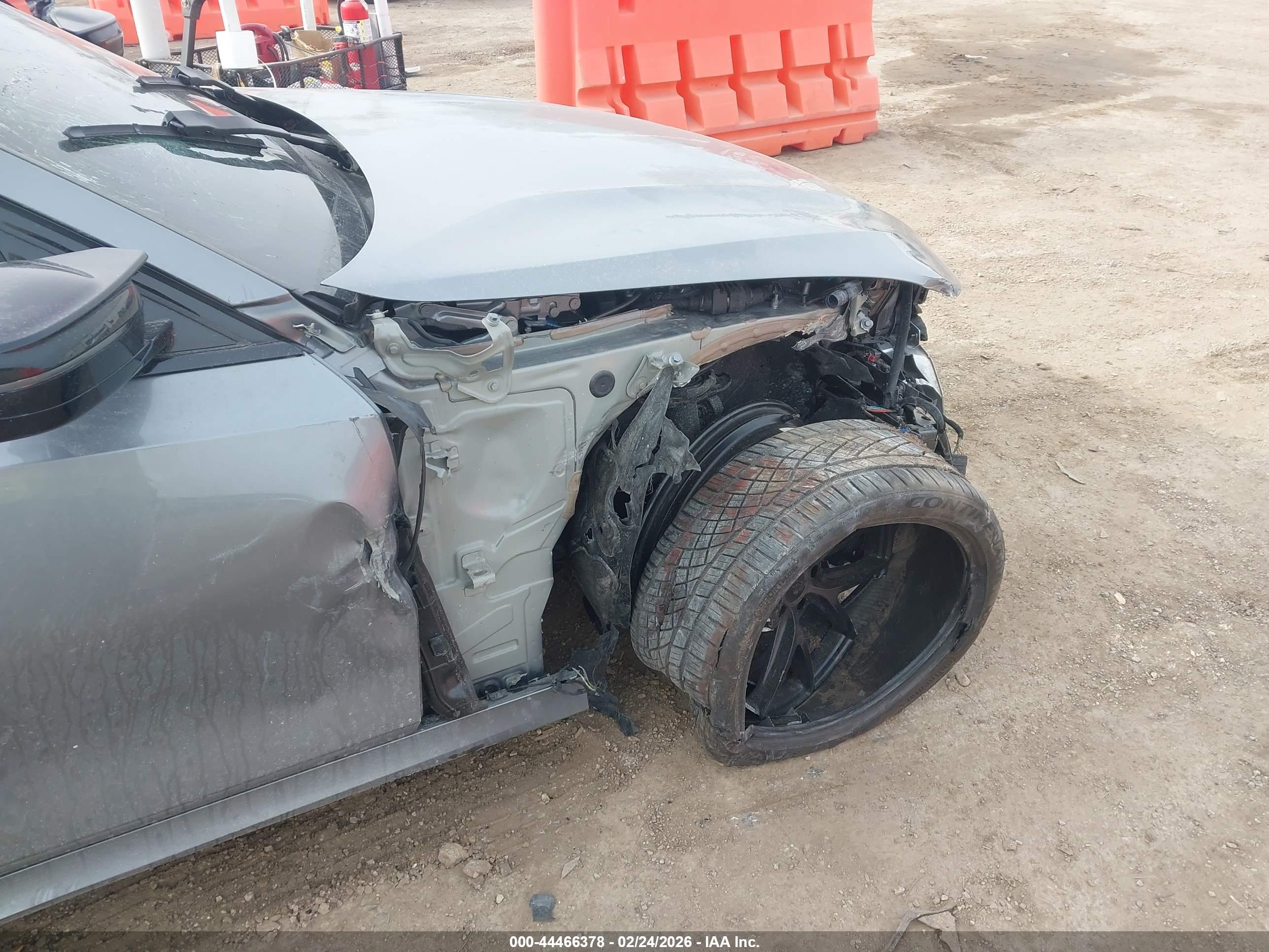 BMW M340I image 6