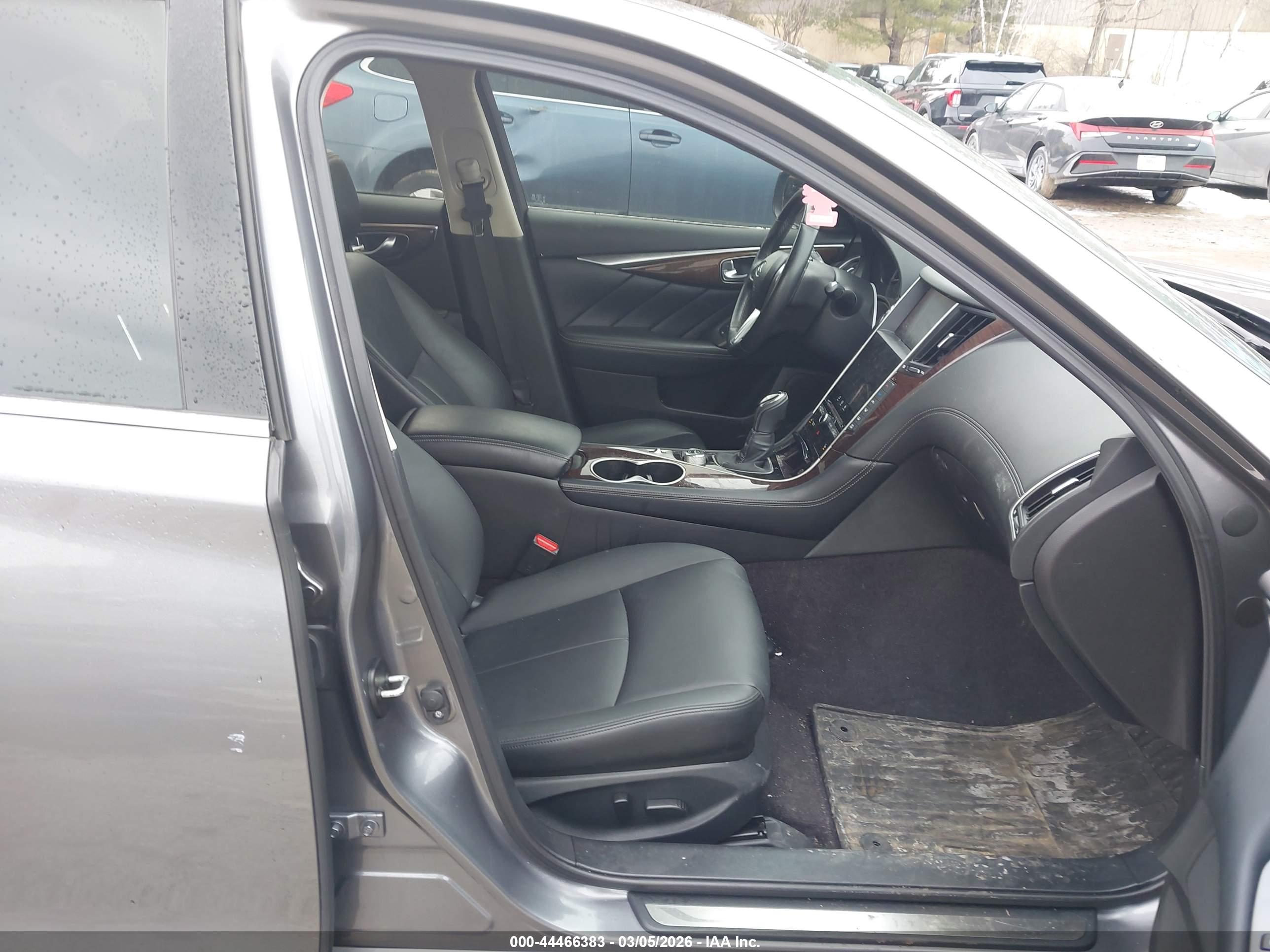 INFINITI Q50 image 5