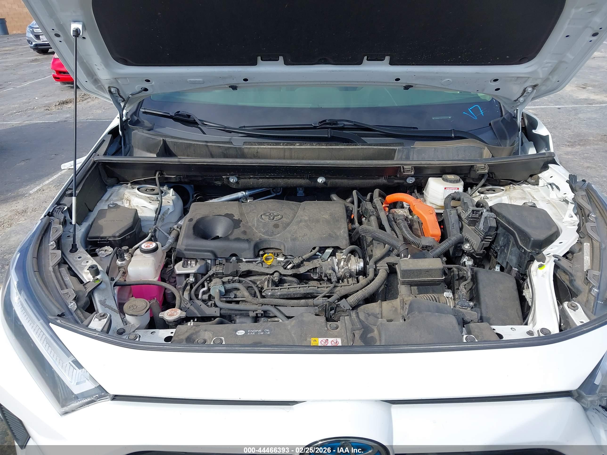TOYOTA RAV4 image 10