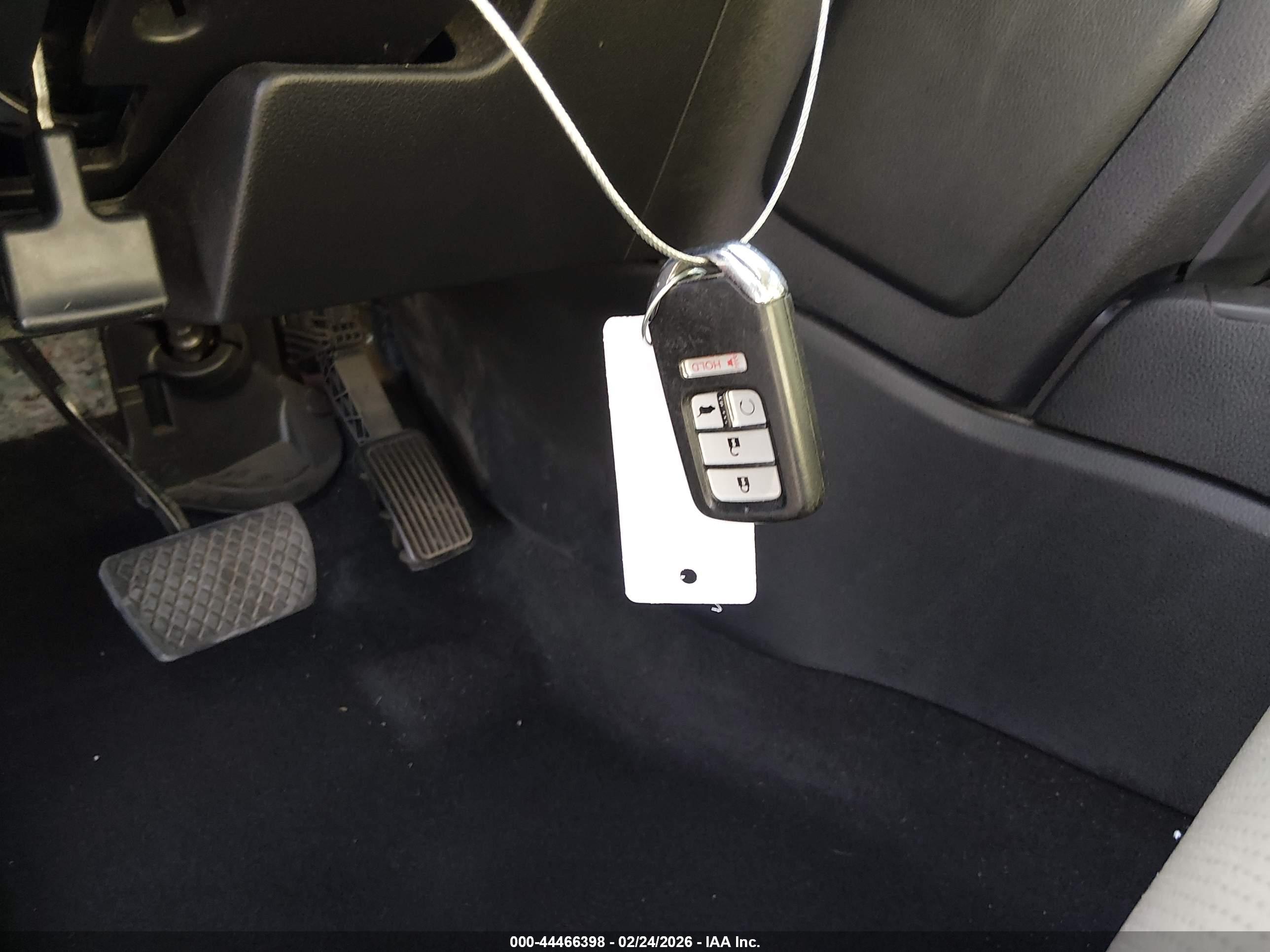 HONDA CR-V image 11