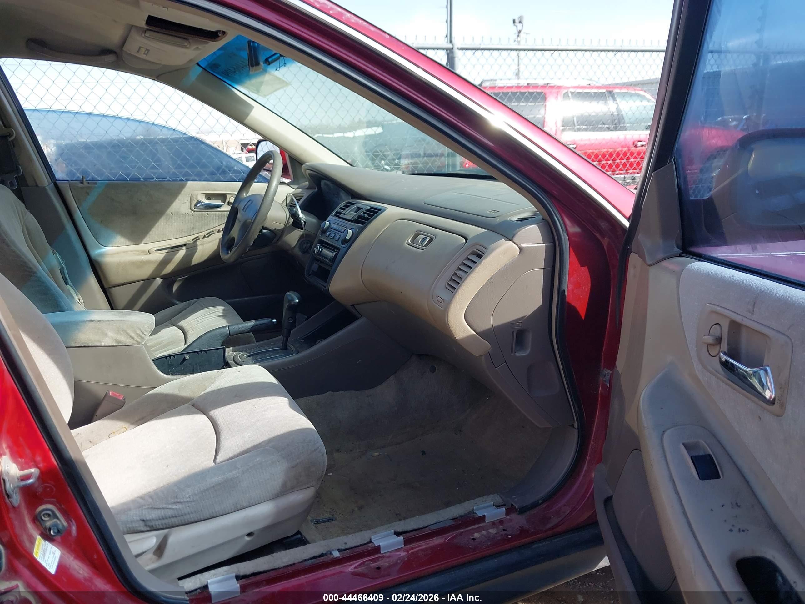 HONDA ACCORD image 5