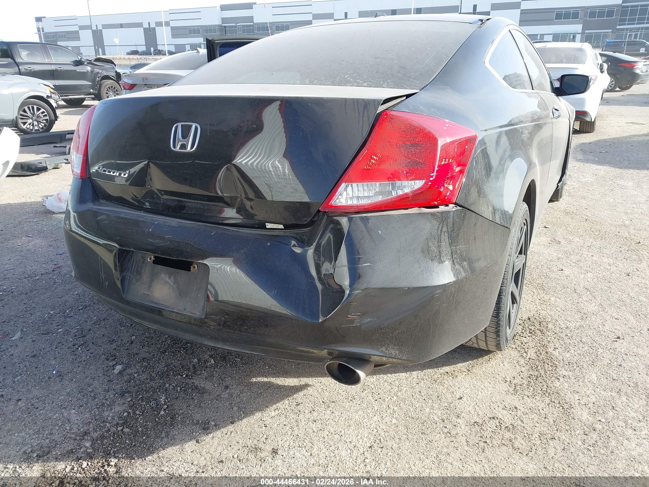HONDA ACCORD image 6
