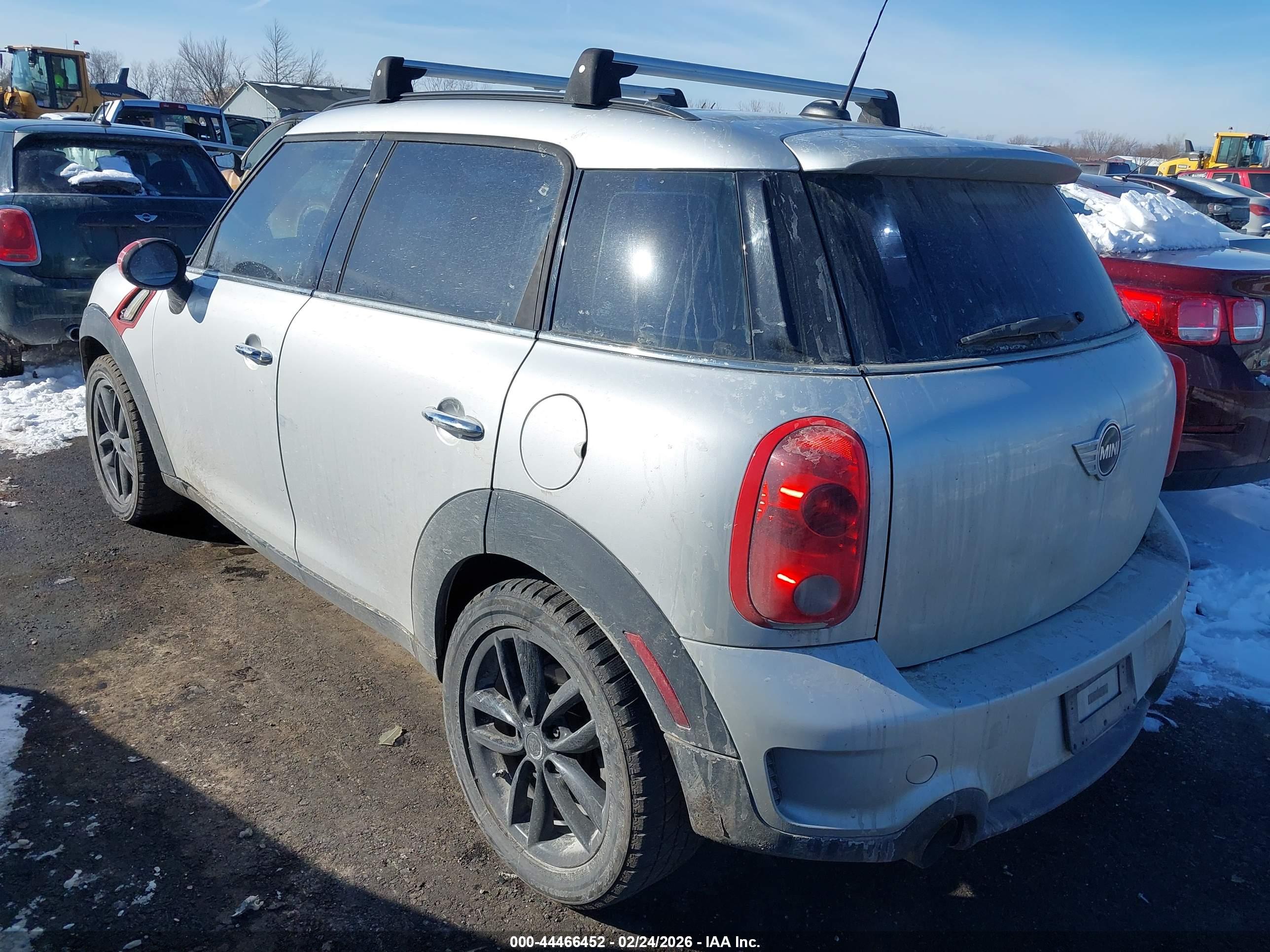 MINI COOPER image 3