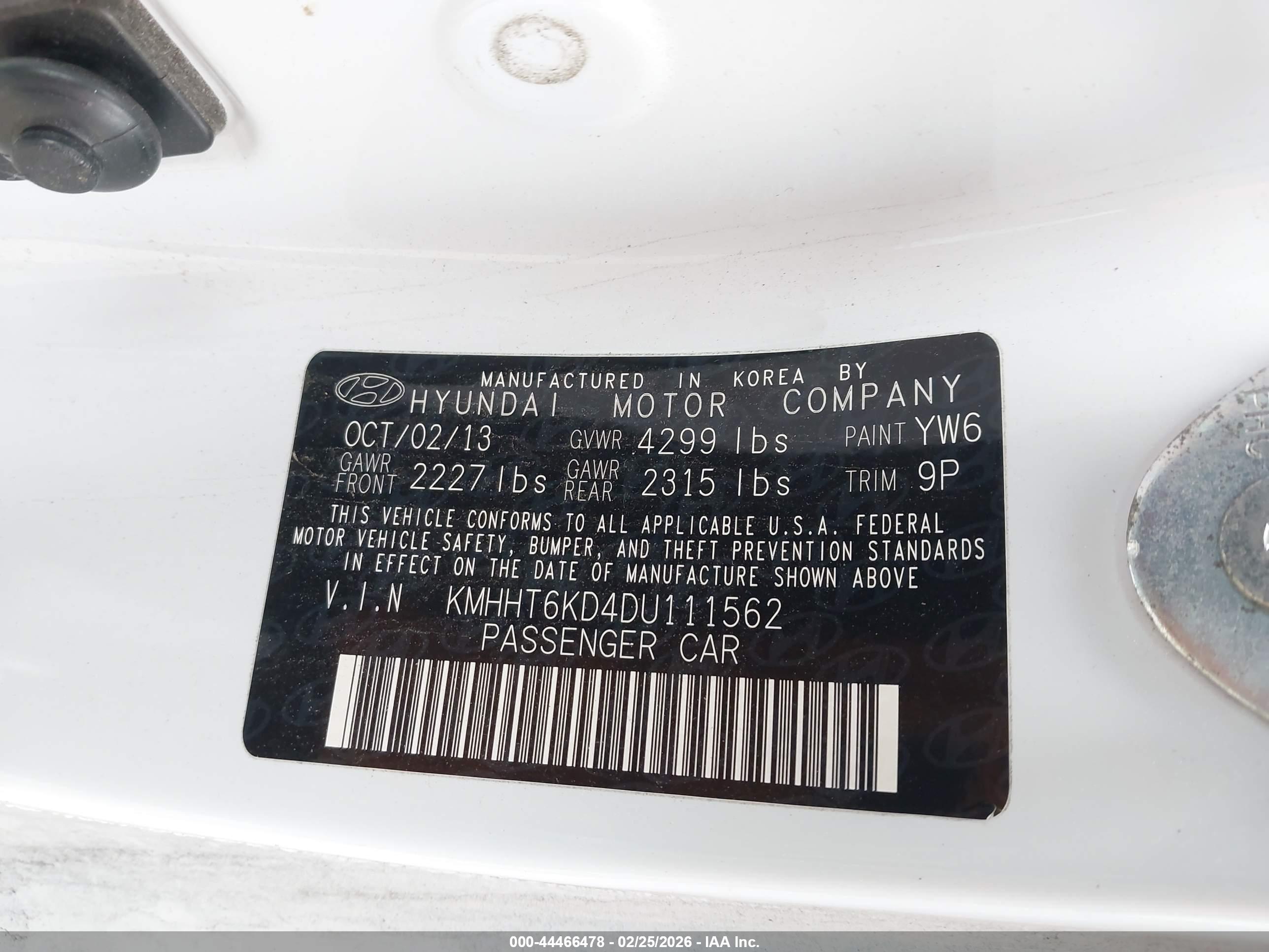 HYUNDAI GENESIS image 9