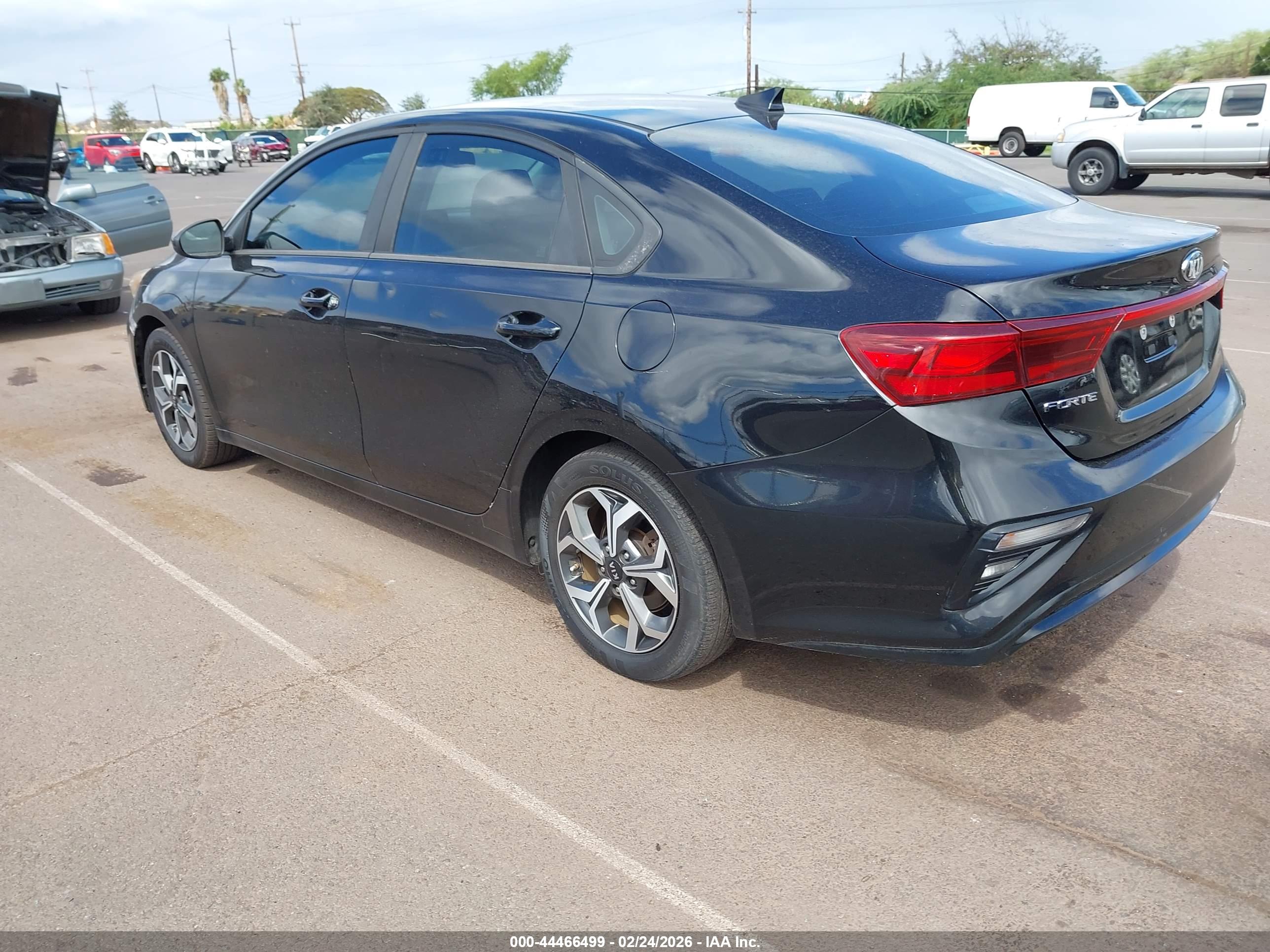 KIA FORTE image 3