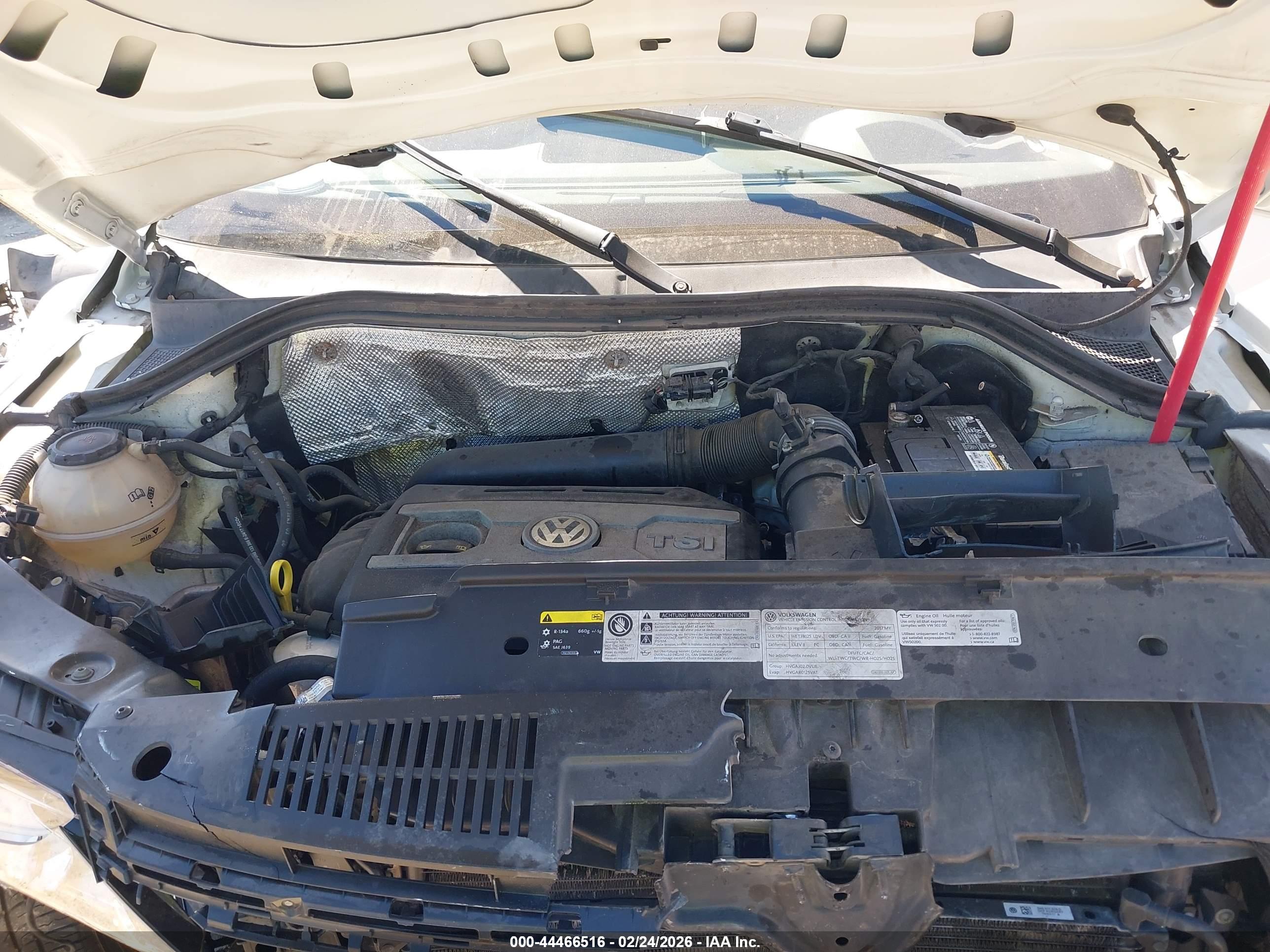 VOLKSWAGEN TIGUAN image 10