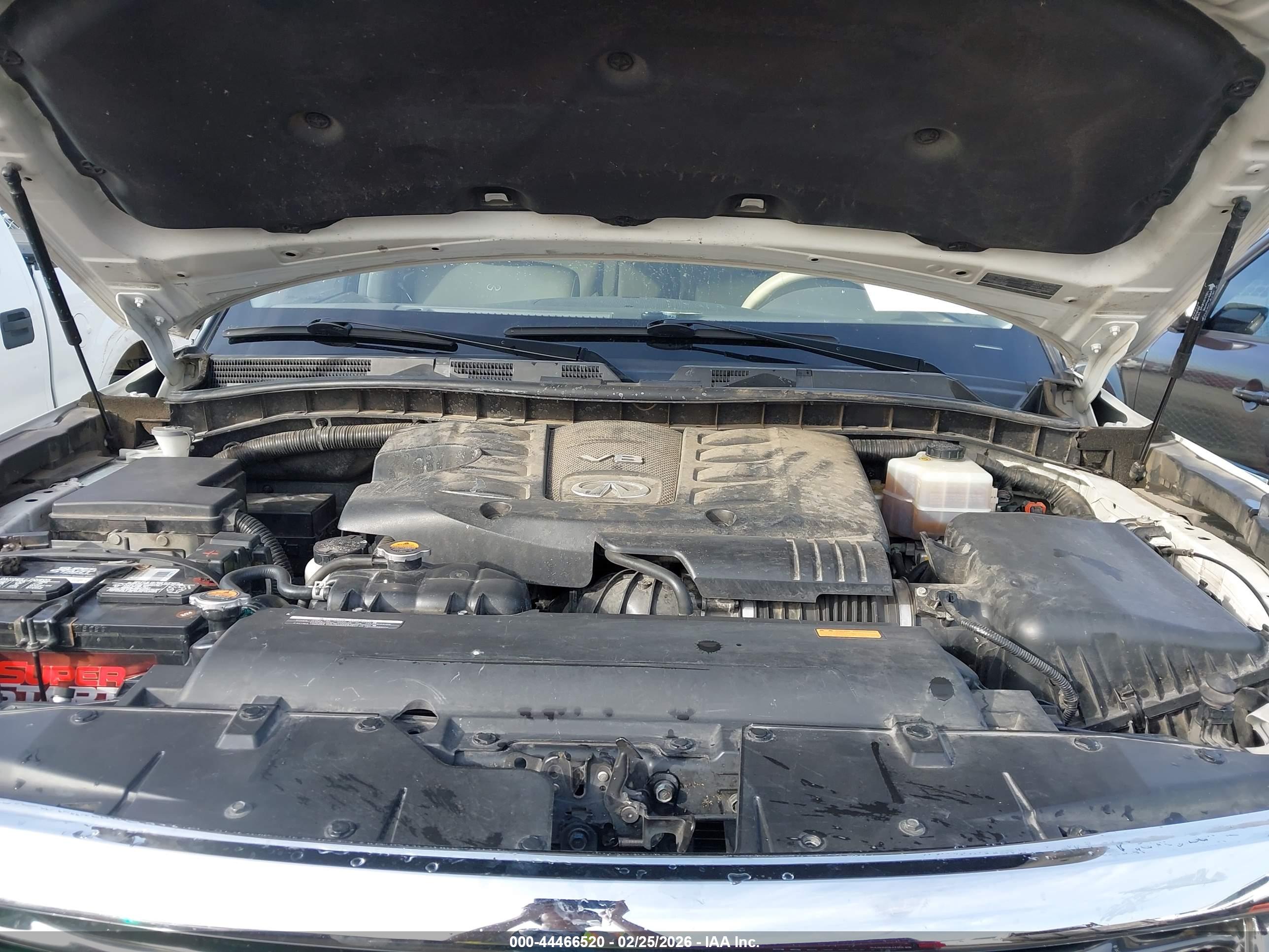 INFINITI QX56 image 10