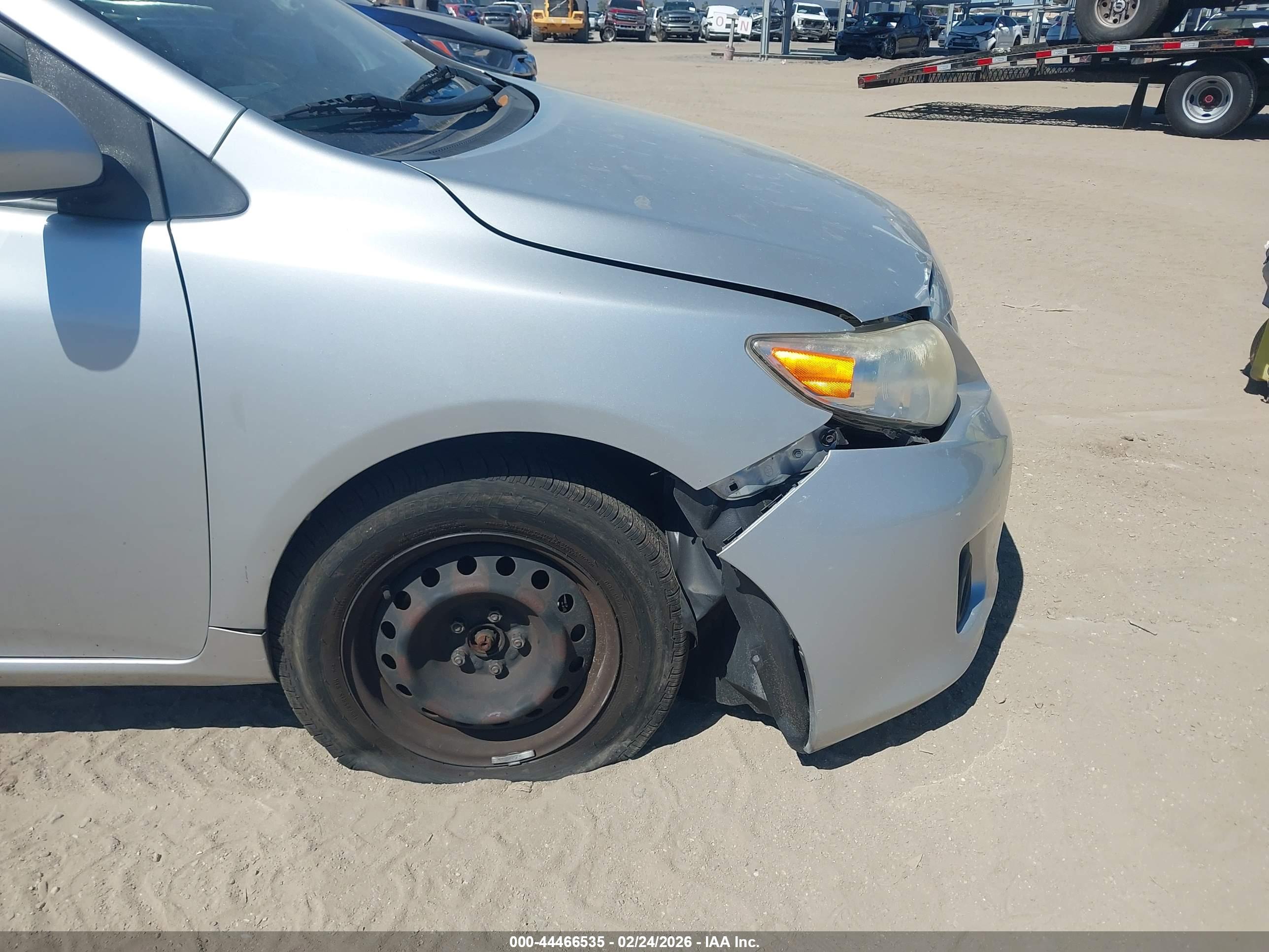 TOYOTA COROLLA image 6