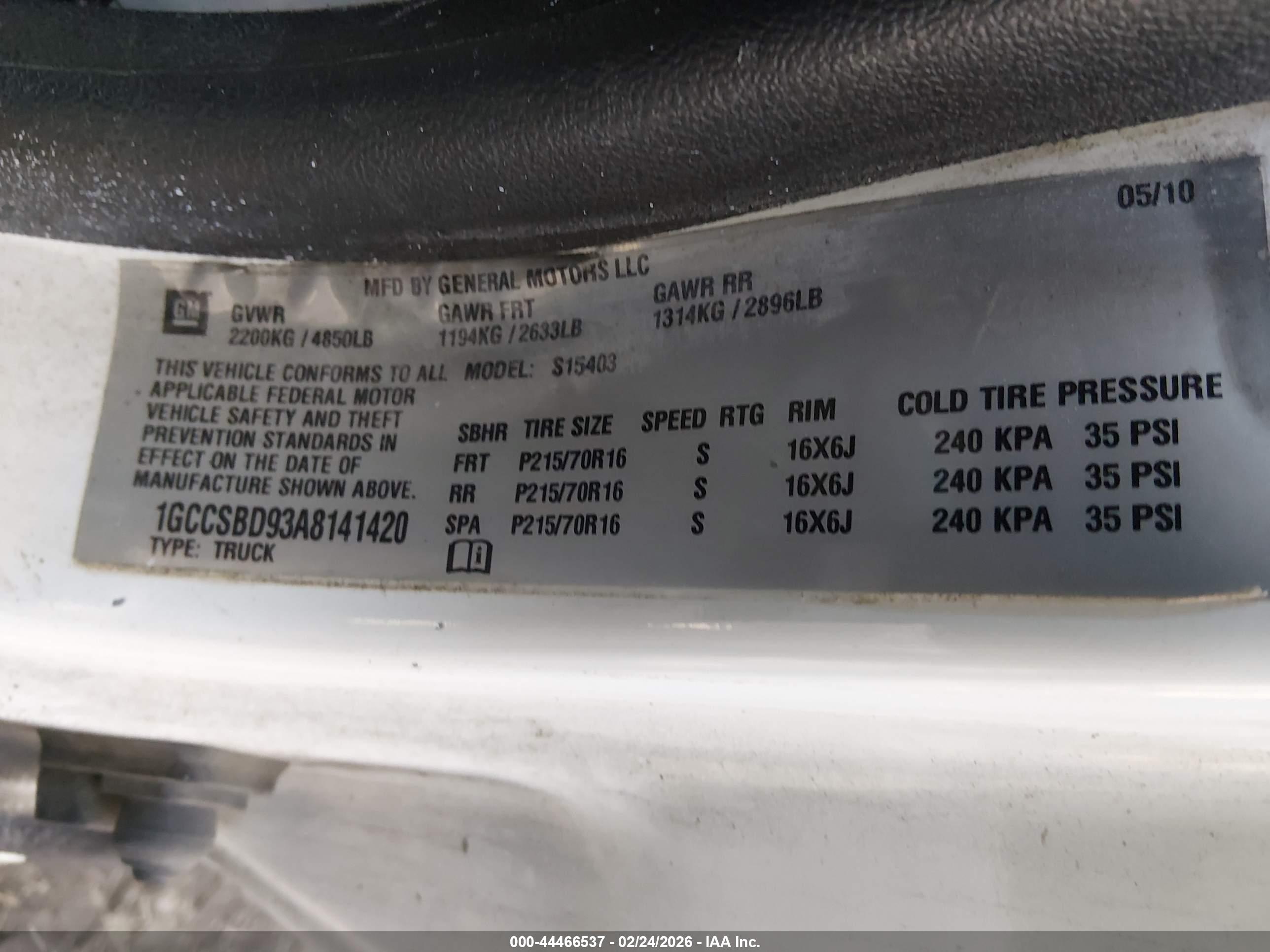 CHEVROLET COLORADO image 9