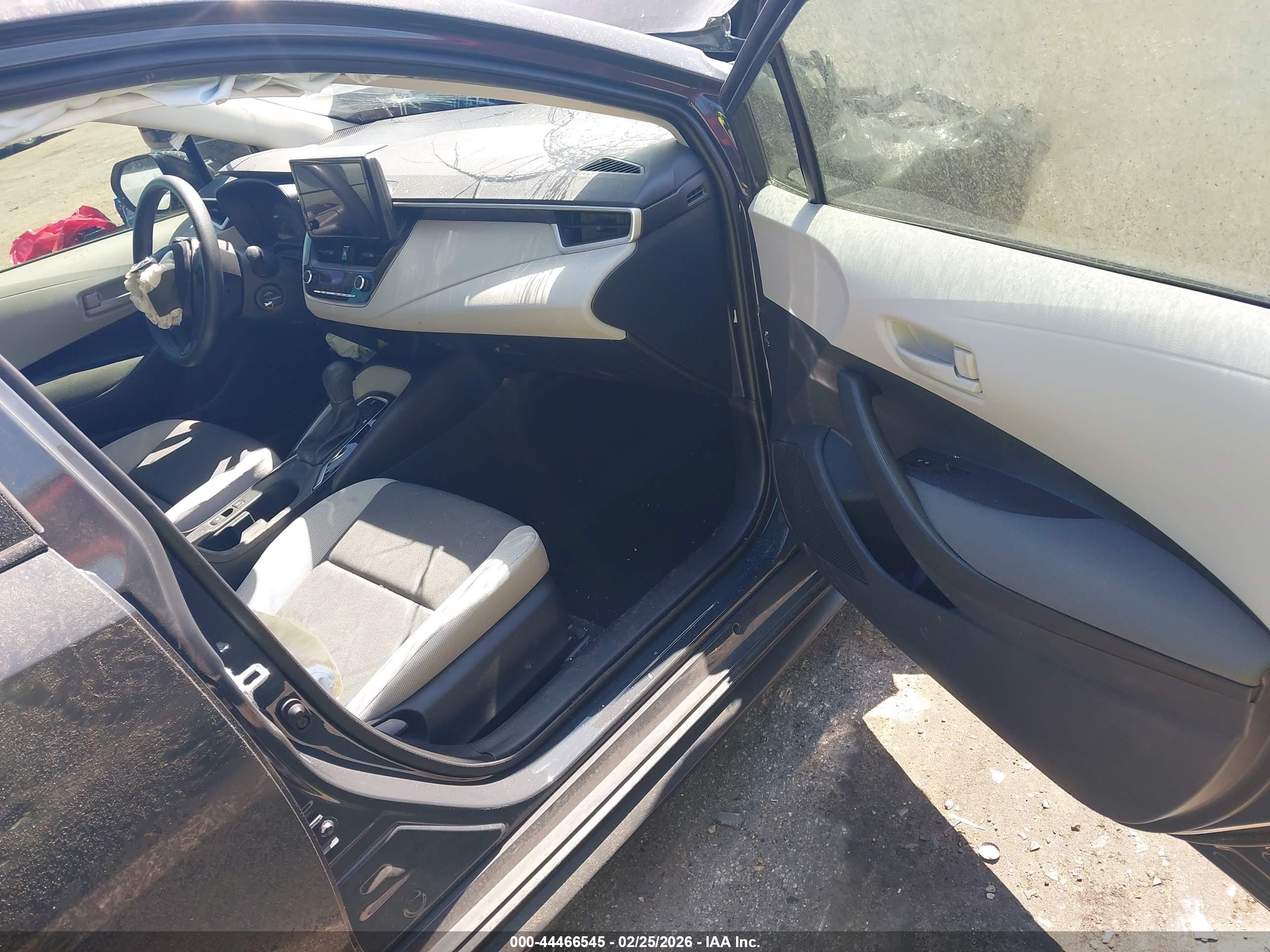 TOYOTA COROLLA image 5