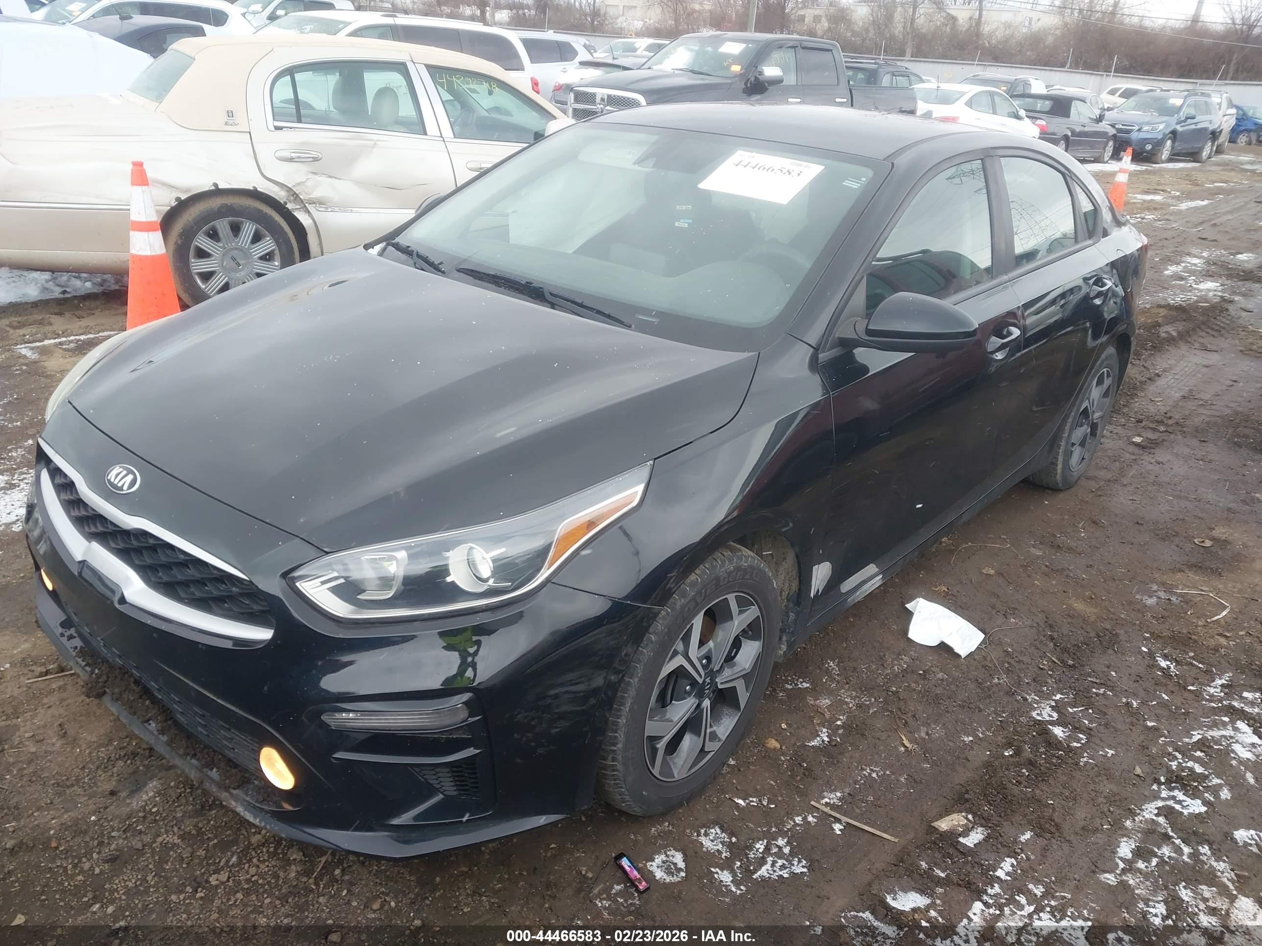 KIA FORTE image 2