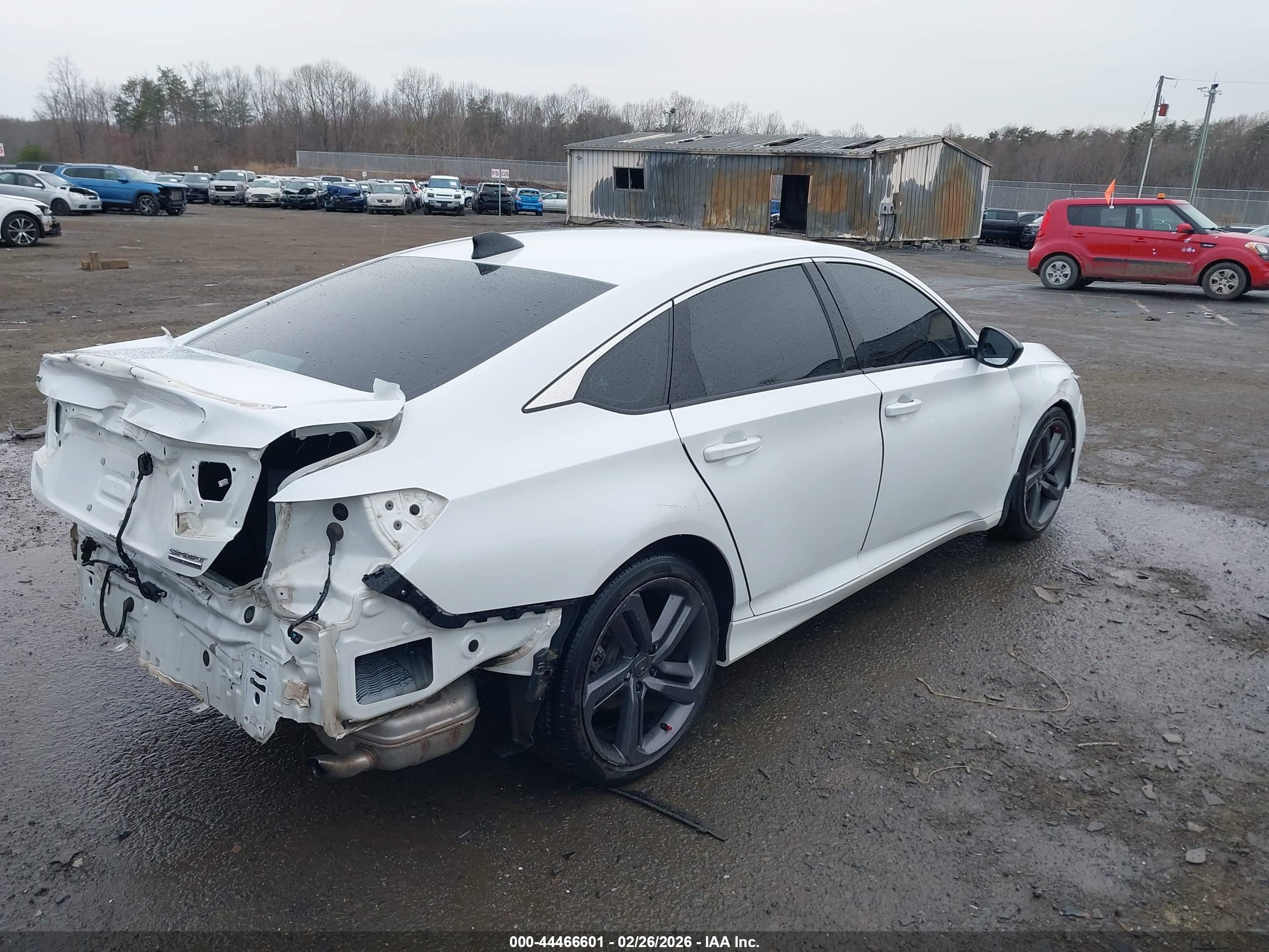HONDA ACCORD image 4