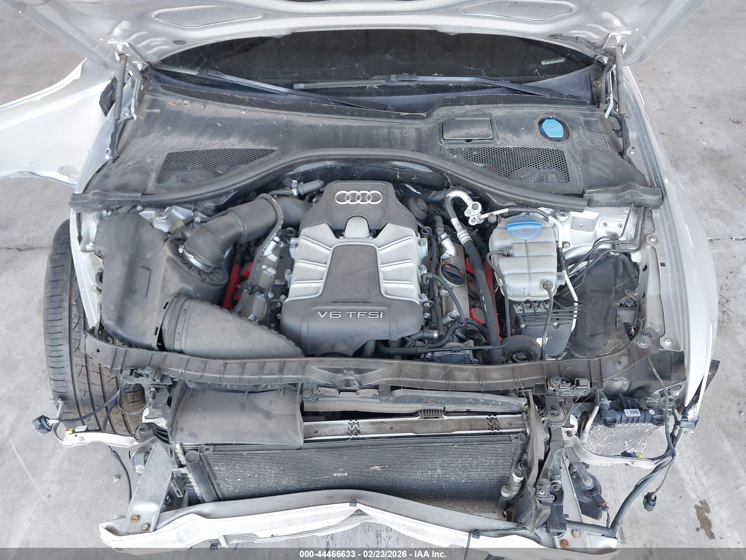 AUDI A6 image 10