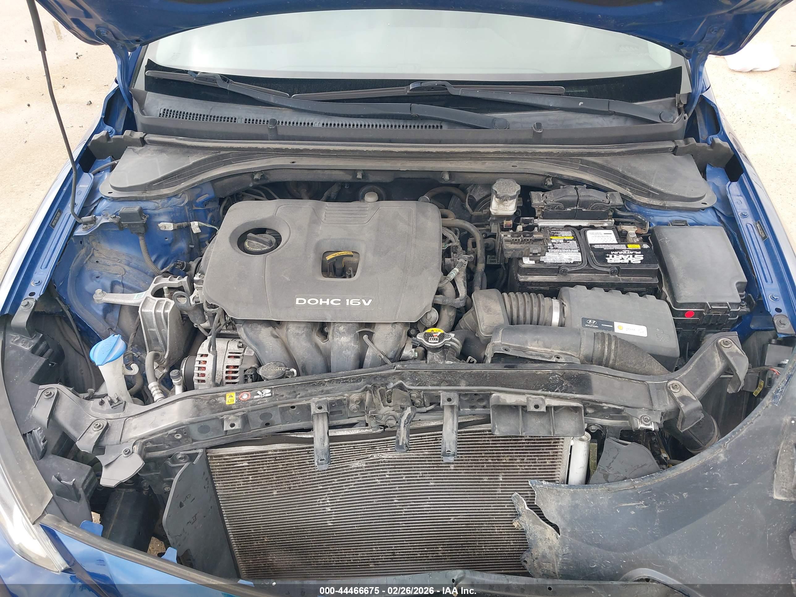 HYUNDAI ELANTRA image 10