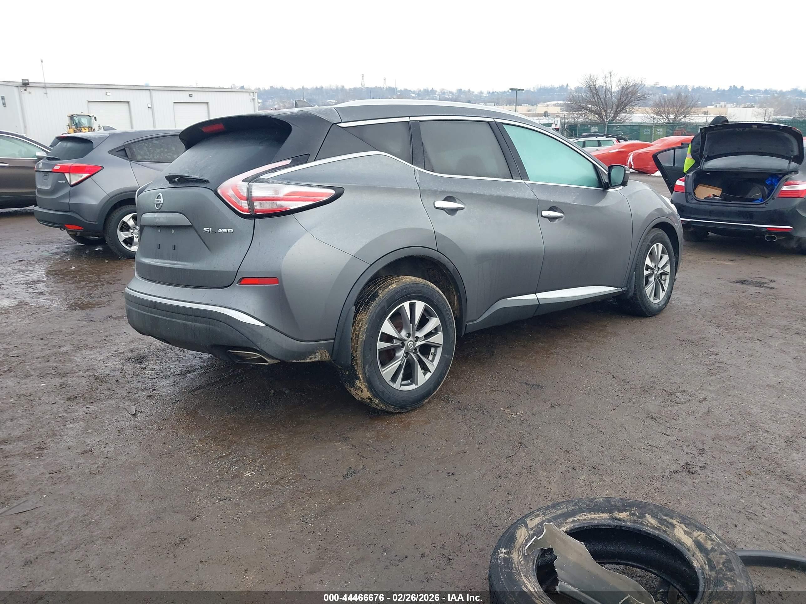 NISSAN MURANO image 4