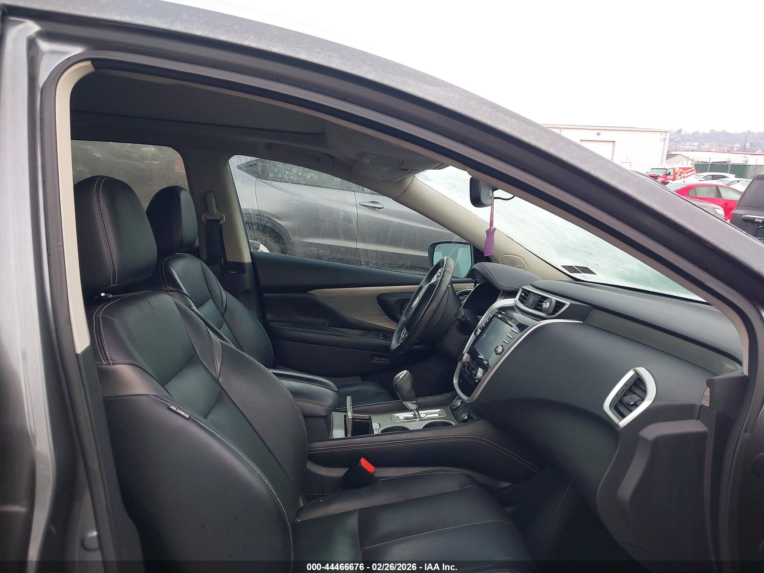 NISSAN MURANO image 5