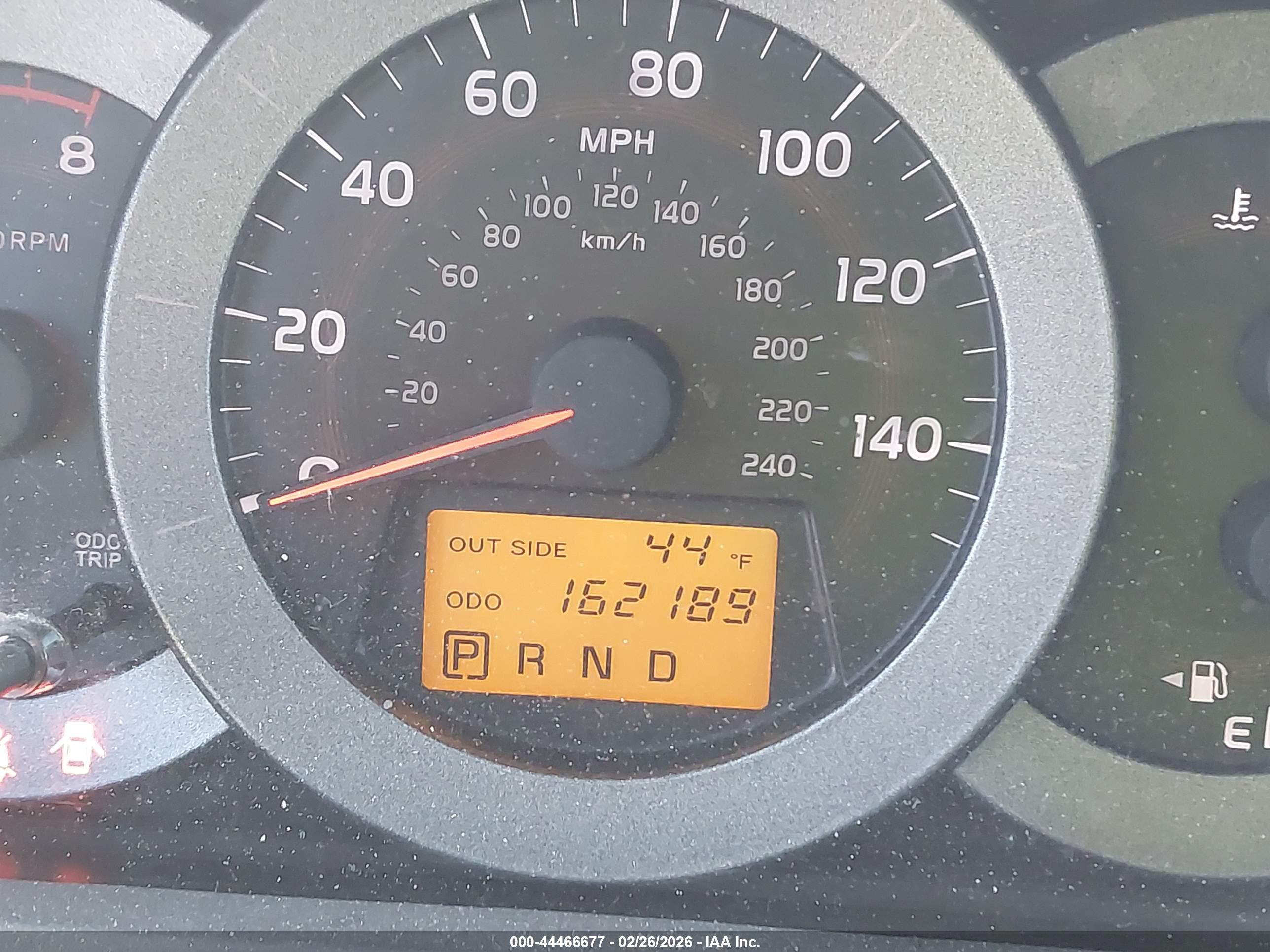 TOYOTA RAV4 image 7