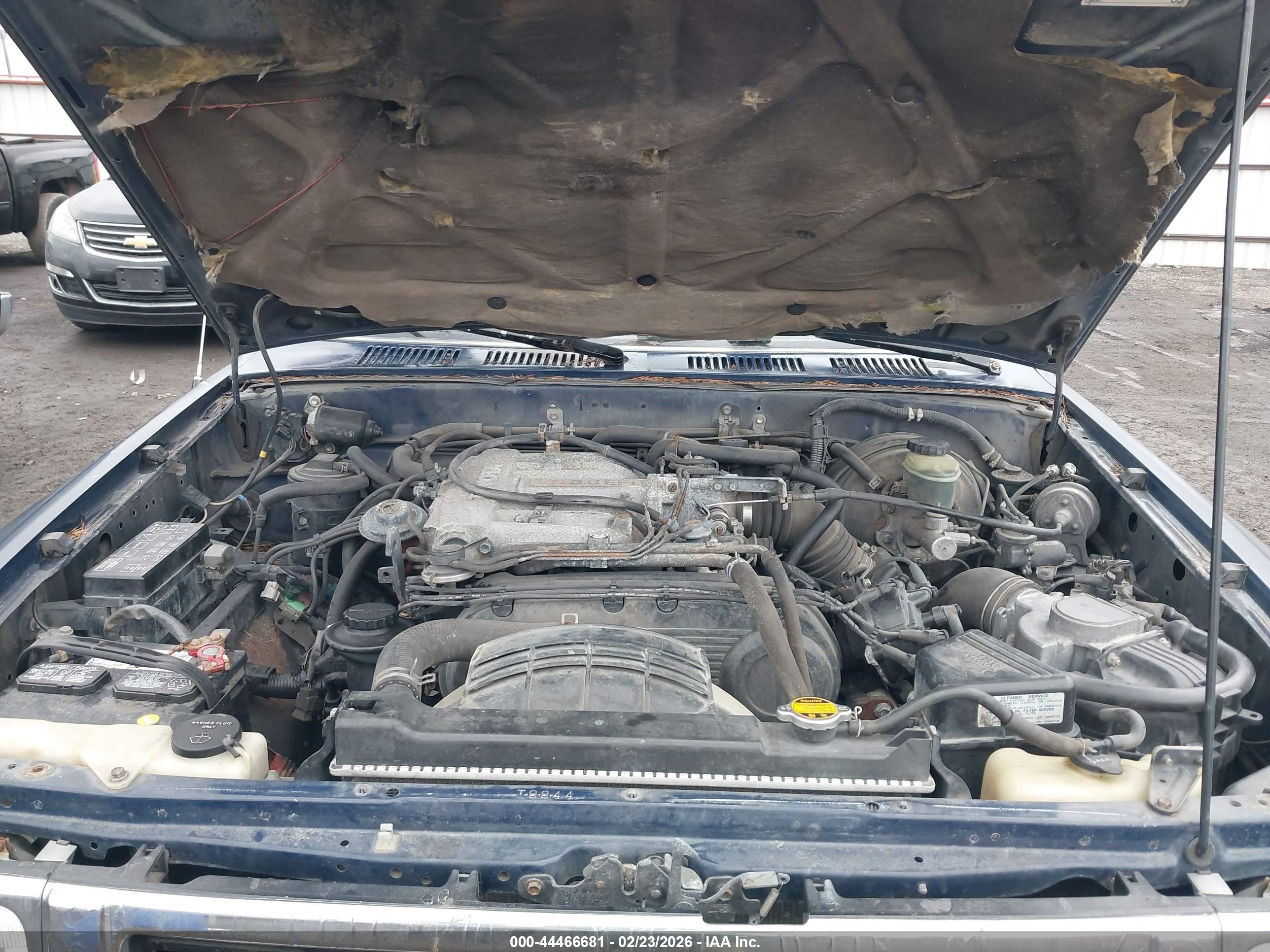 TOYOTA PICKUP image 10