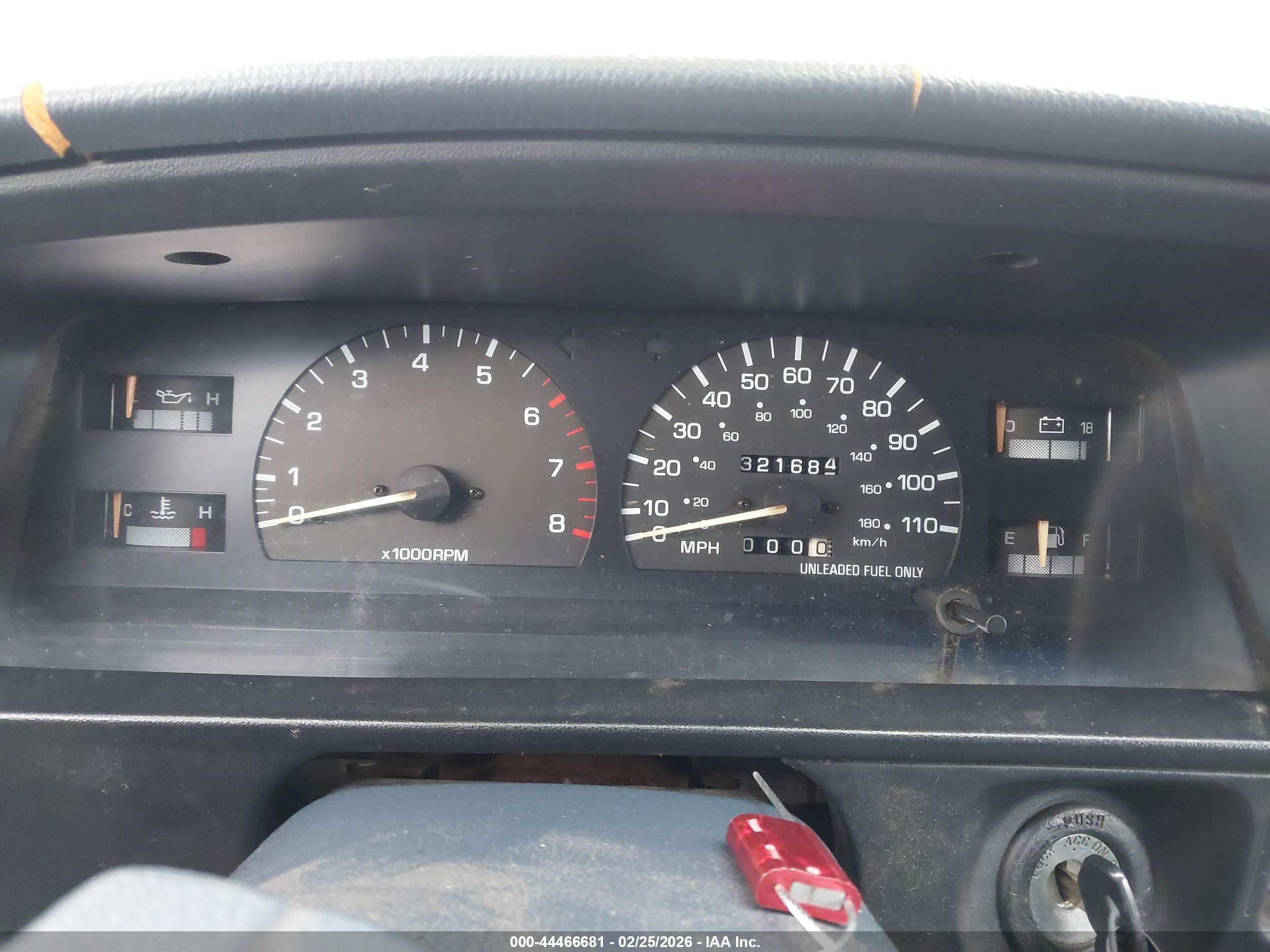 TOYOTA PICKUP image 7