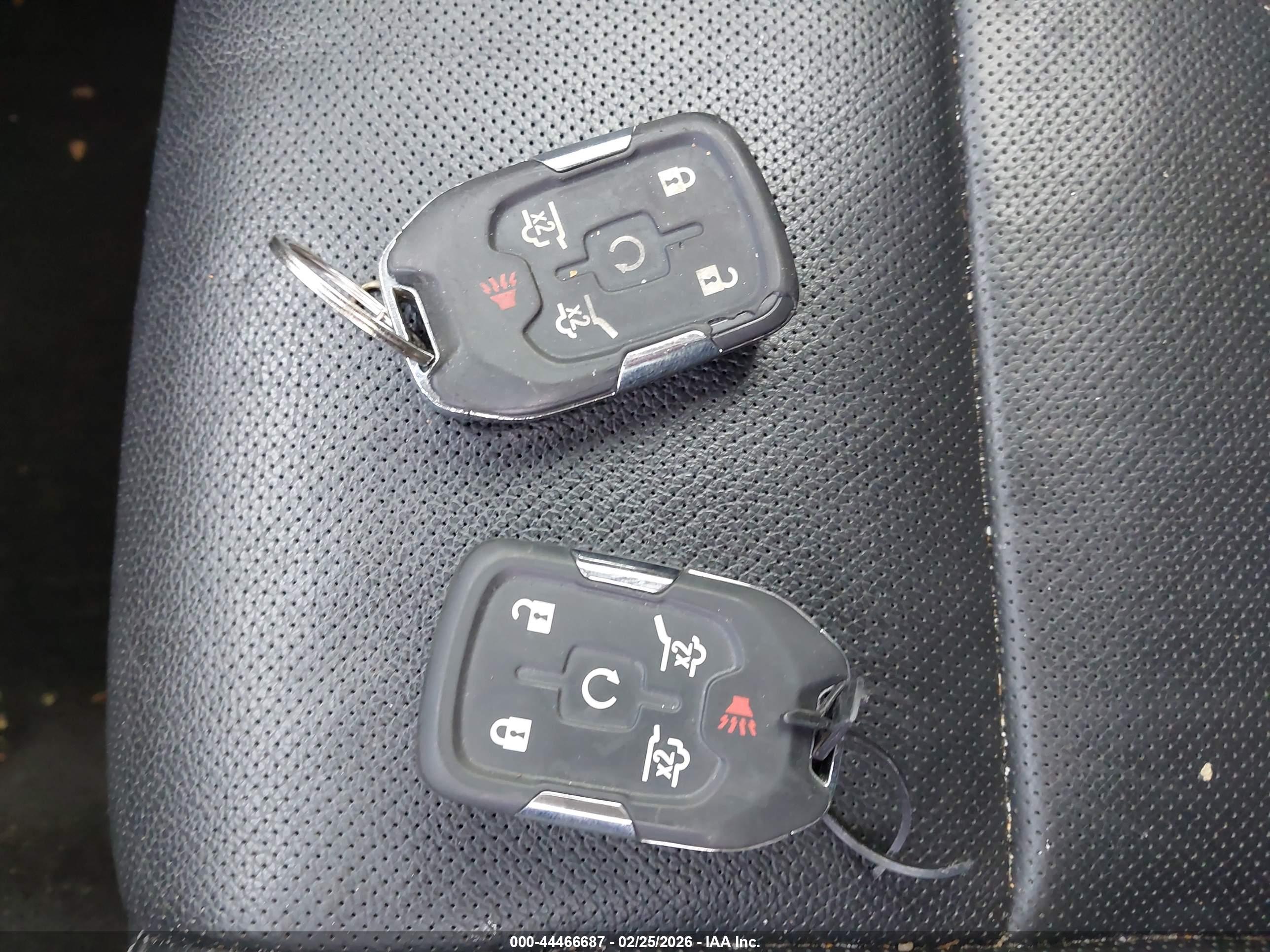 GMC YUKON image 11