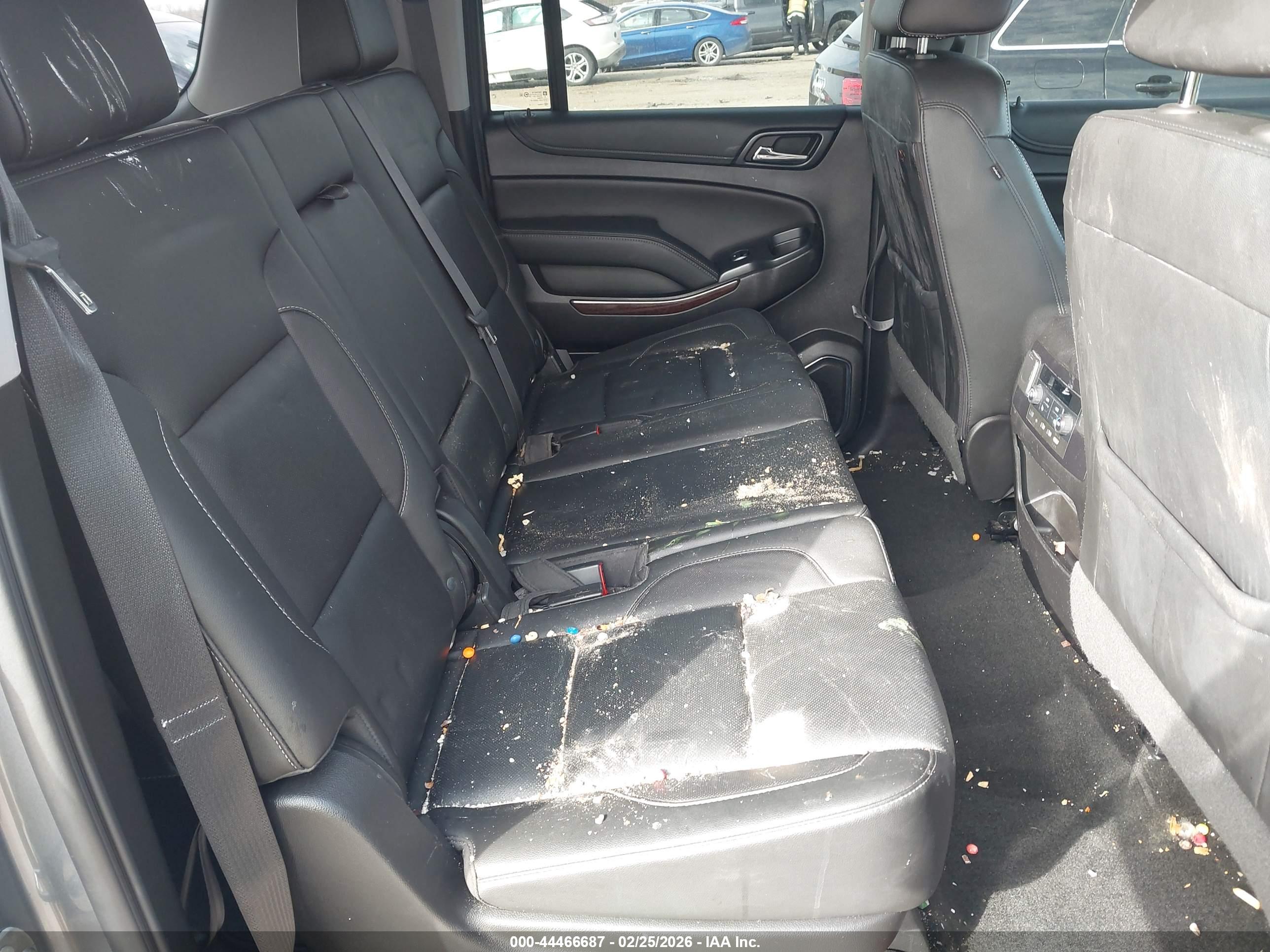 GMC YUKON image 8