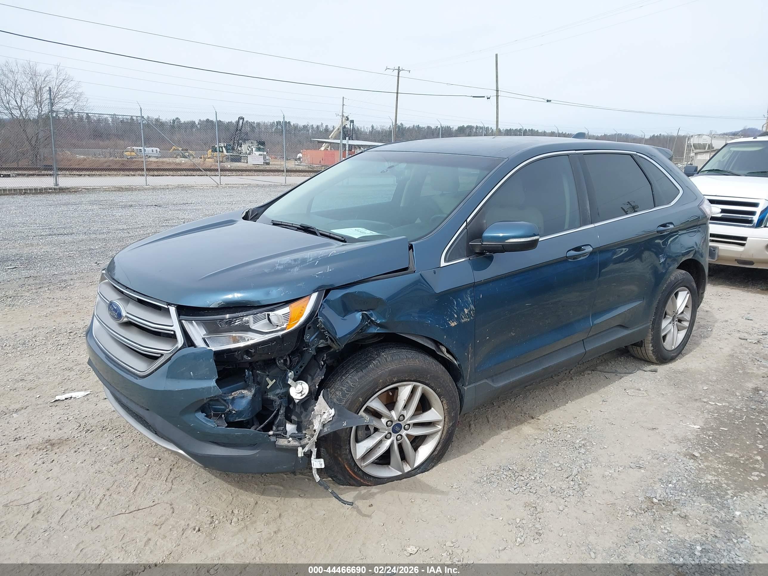 FORD EDGE image 2