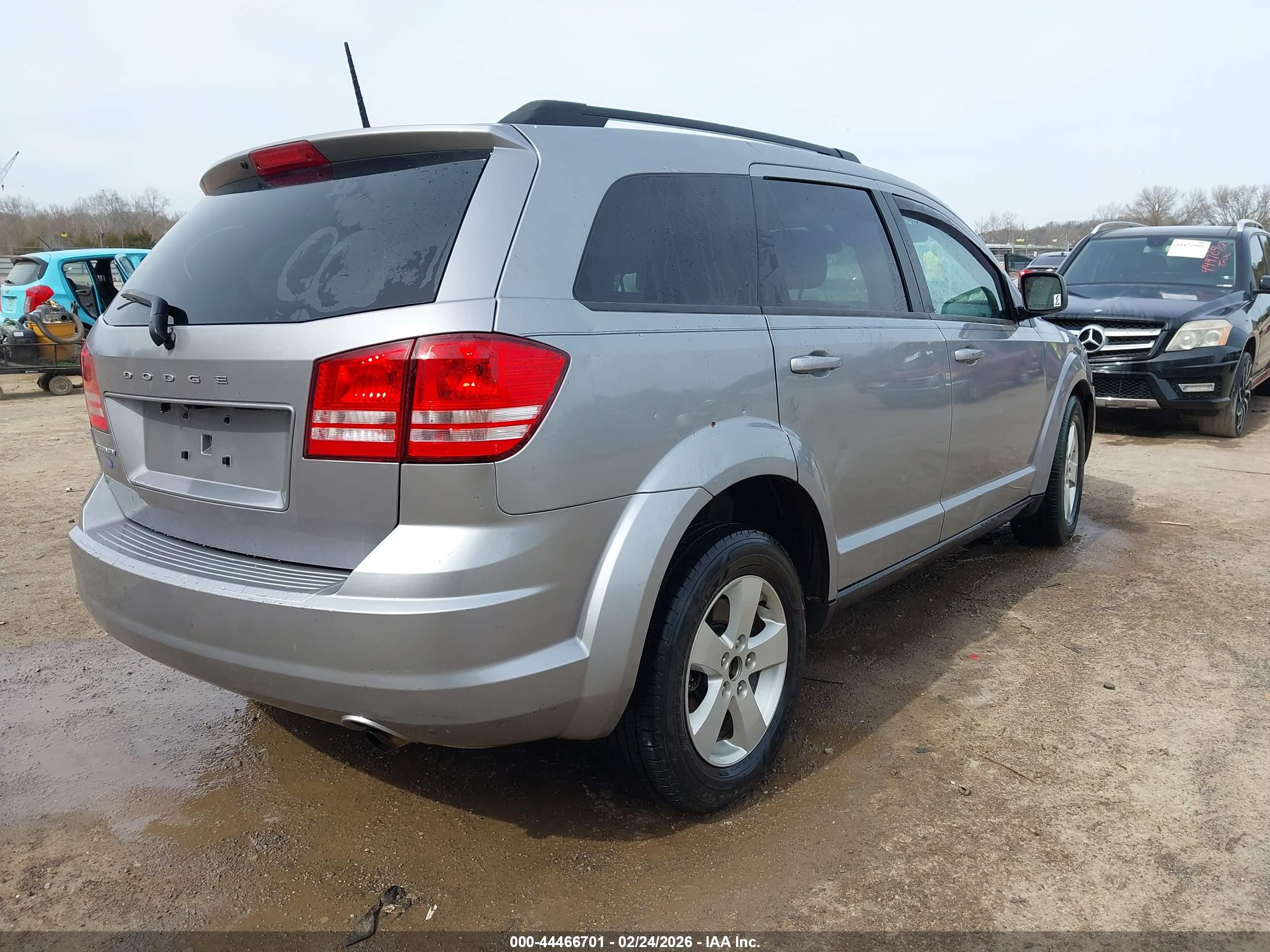 DODGE JOURNEY image 4