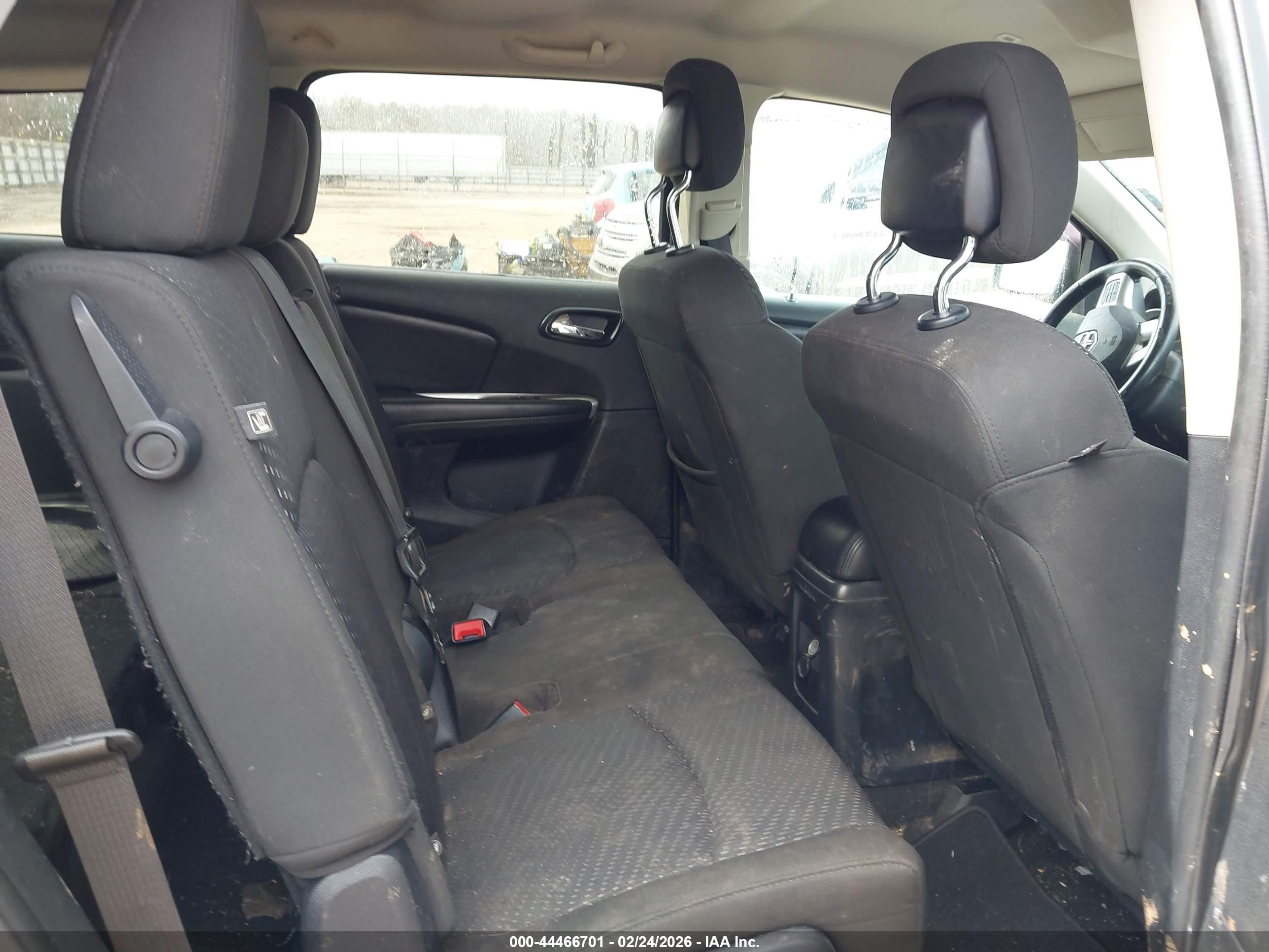 DODGE JOURNEY image 8