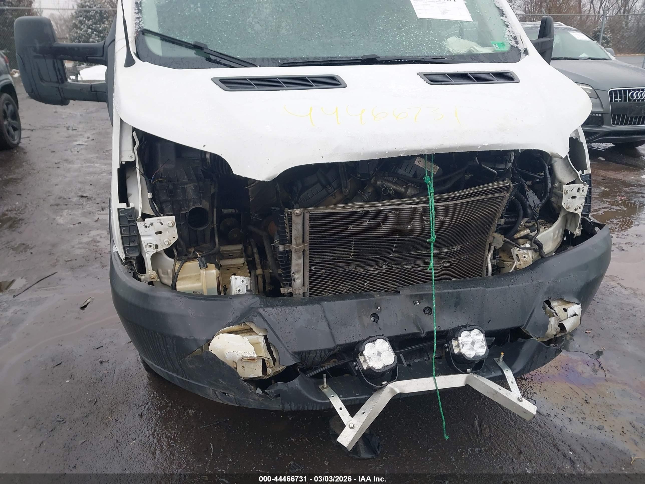 FORD TRANSIT-350 image 6