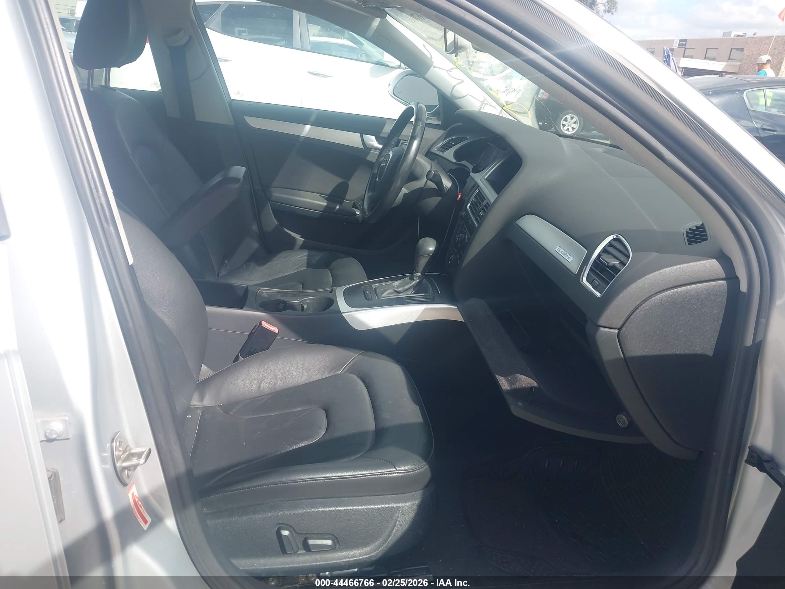 AUDI A4 image 5