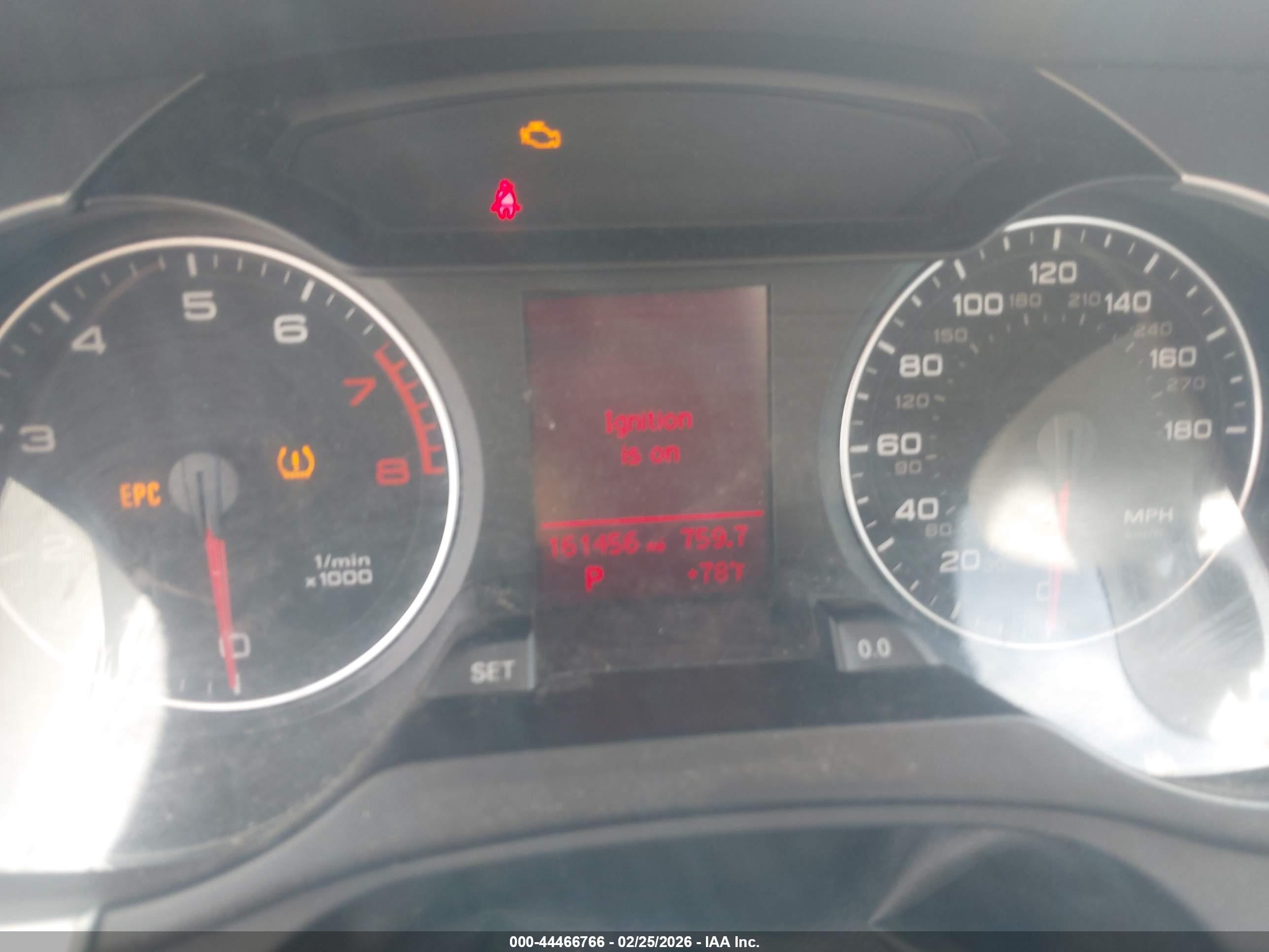 AUDI A4 image 7