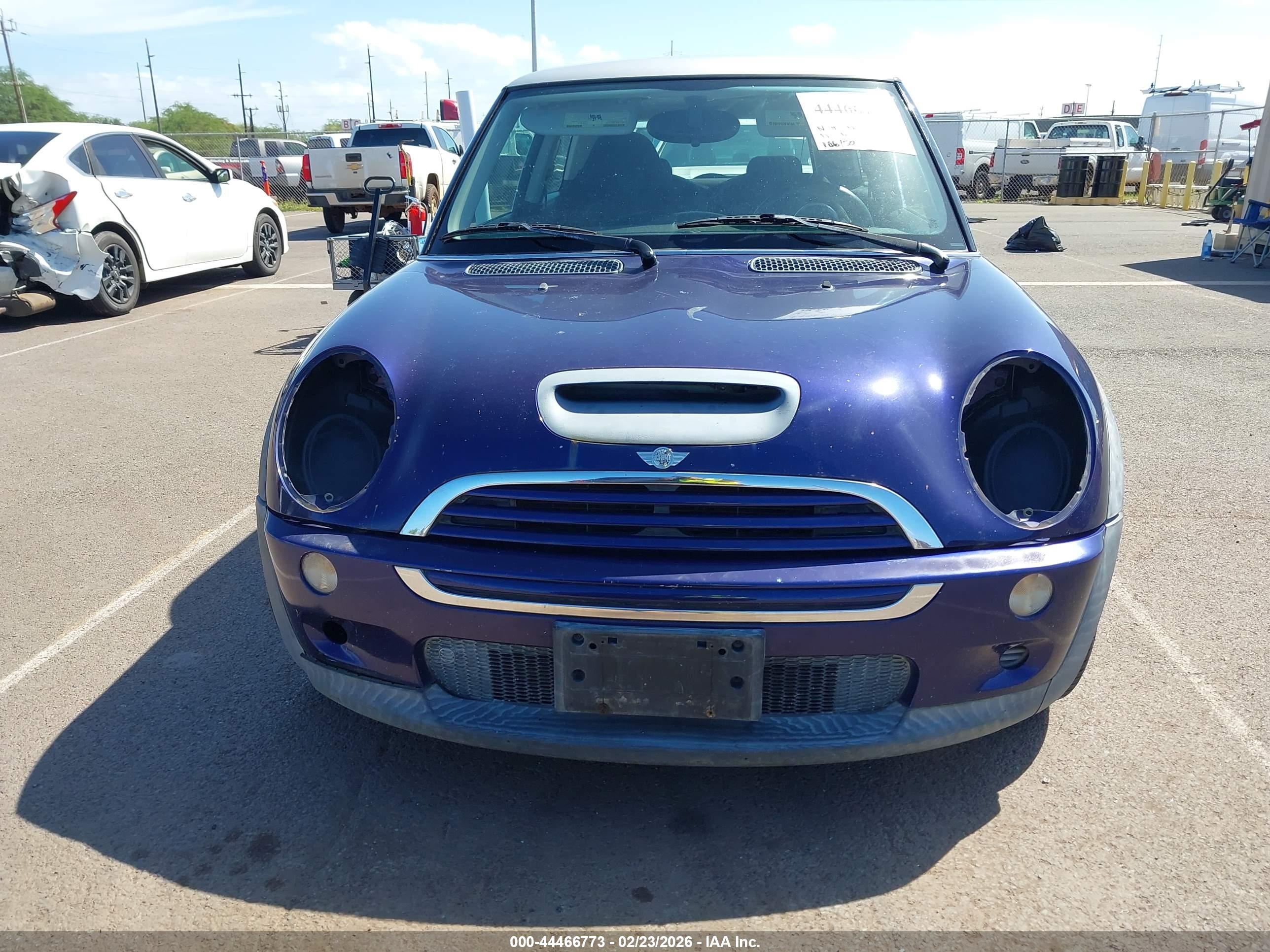 MINI COOPER image 6
