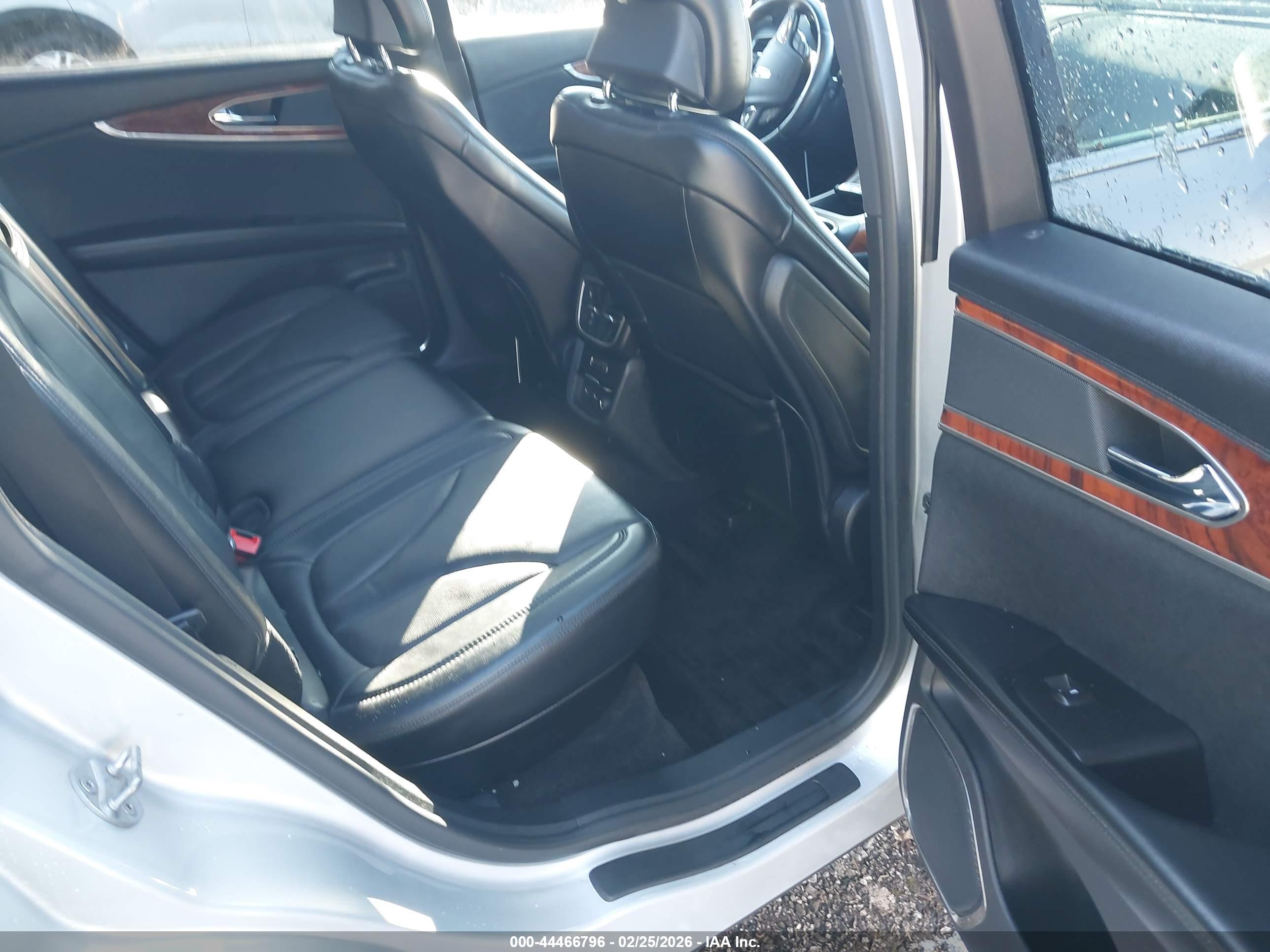 LINCOLN MKX image 8