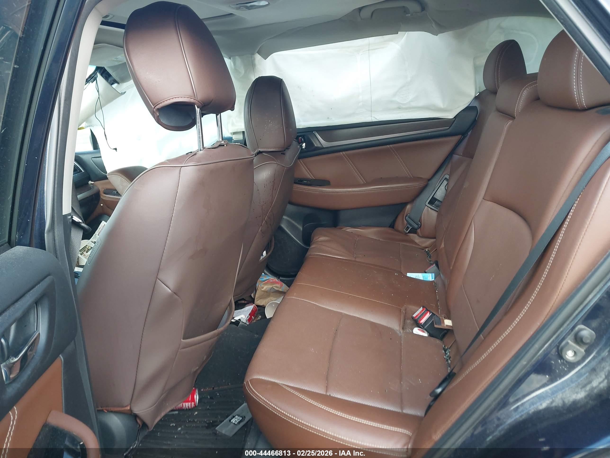 SUBARU OUTBACK image 8