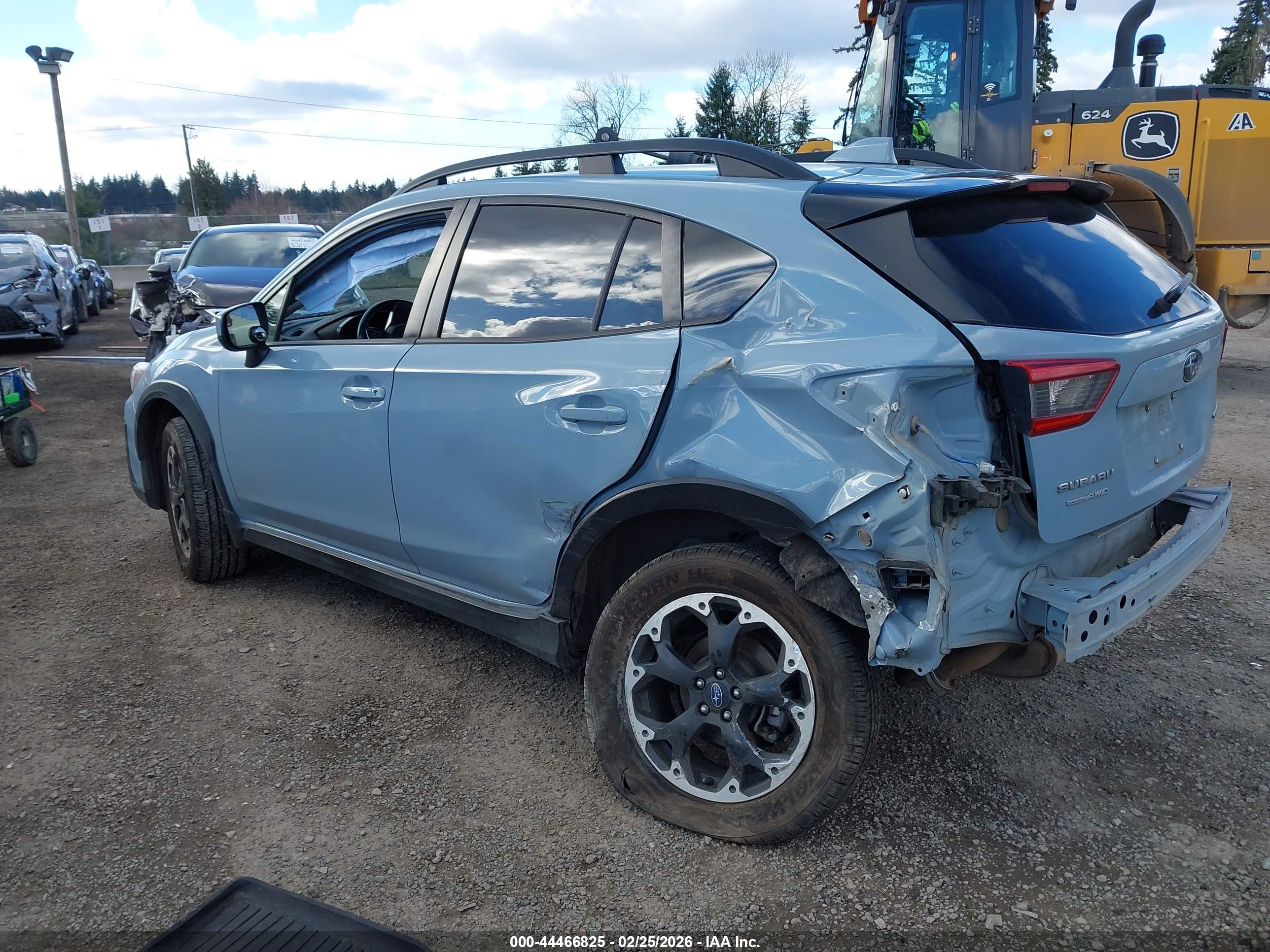 SUBARU CROSSTREK image 3