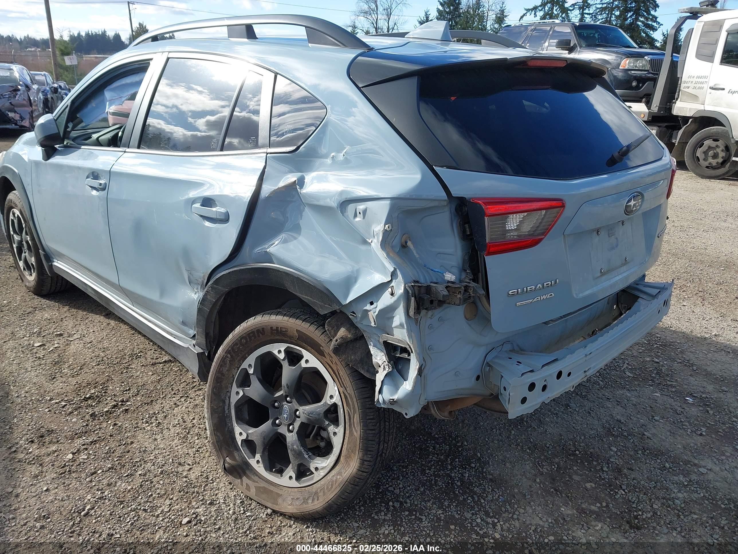 SUBARU CROSSTREK image 6