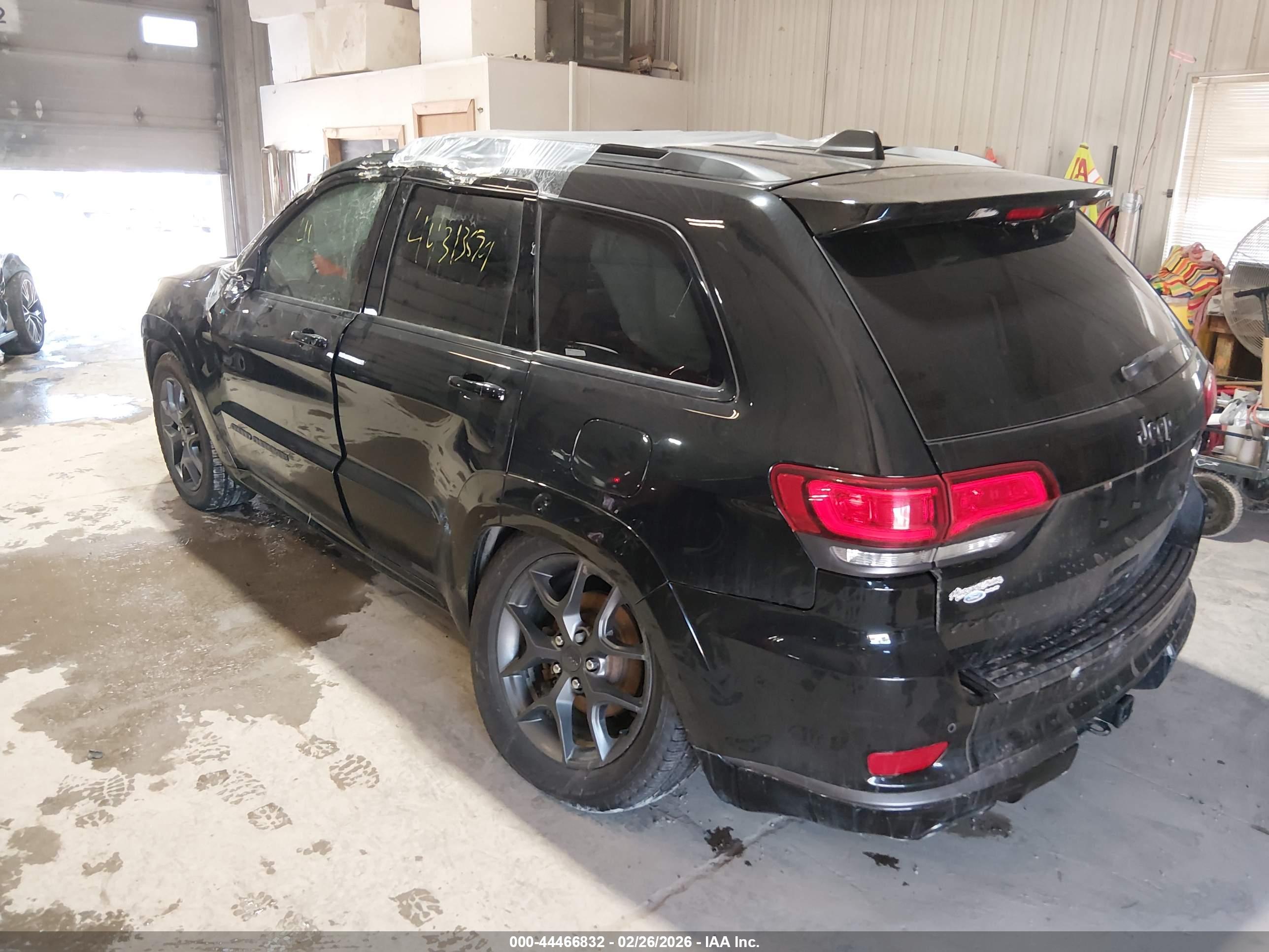 JEEP GRAND image 3