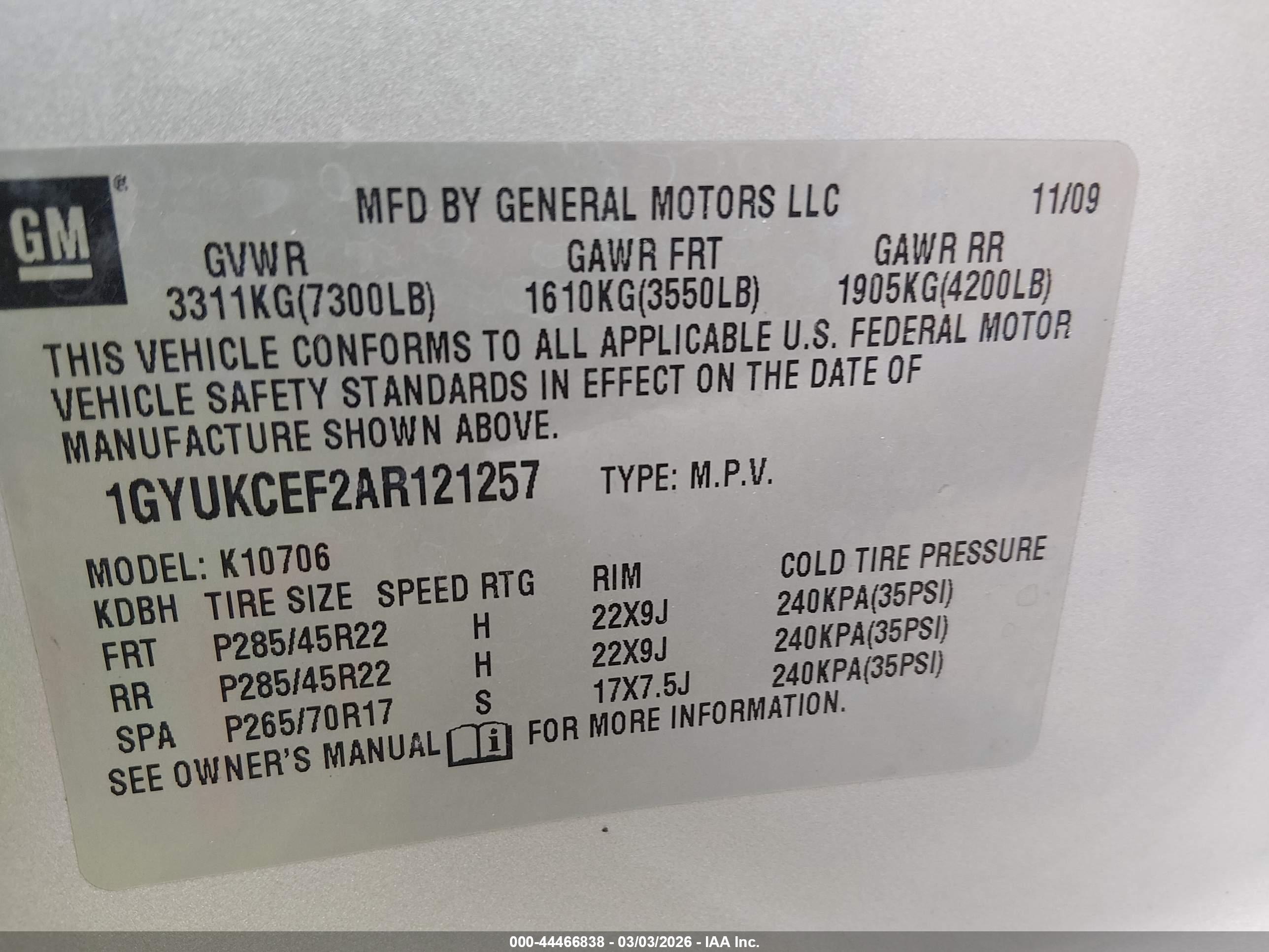CADILLAC ESCALADE image 9